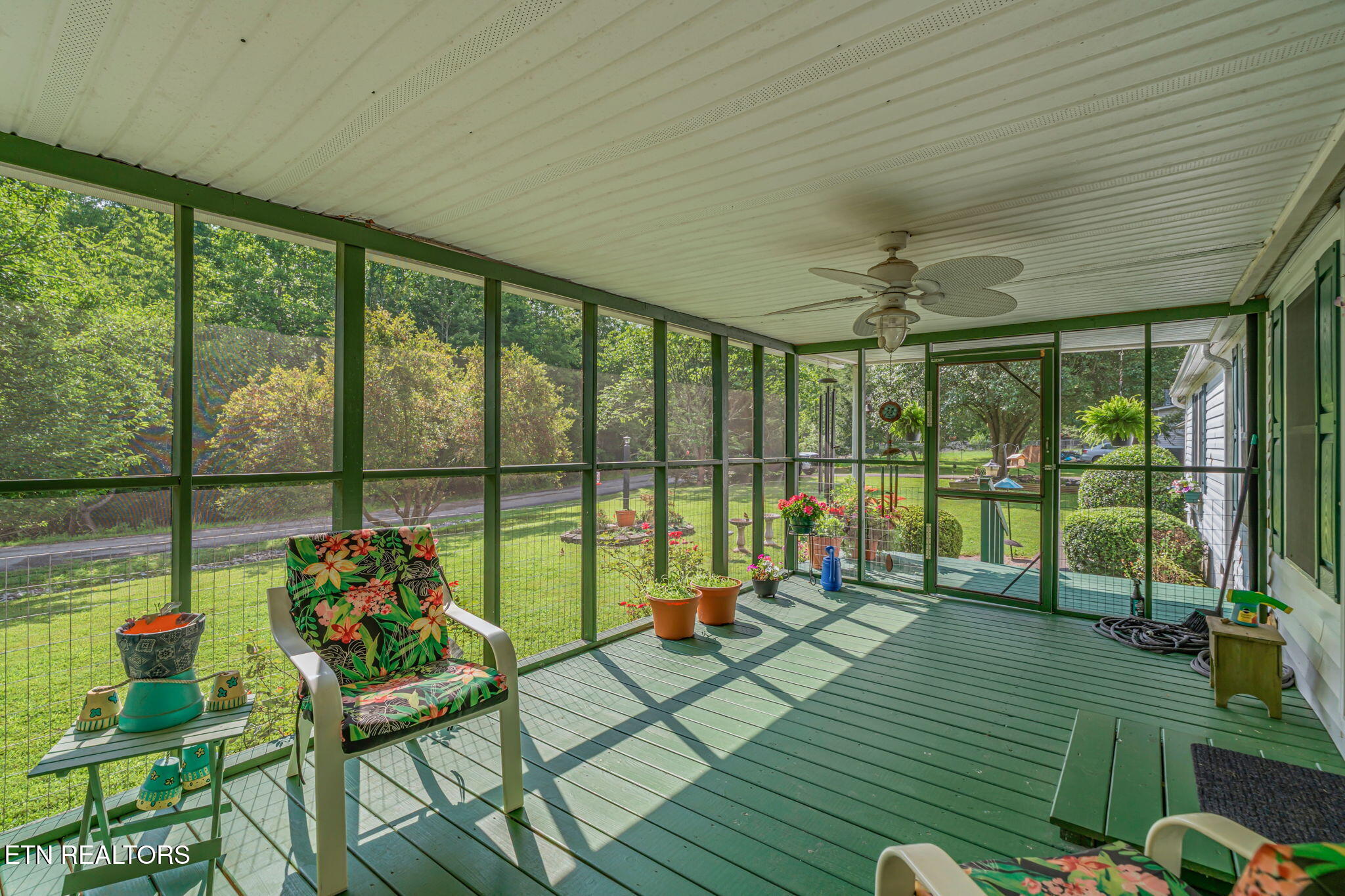136 Holber Road Harriman TN 37748
