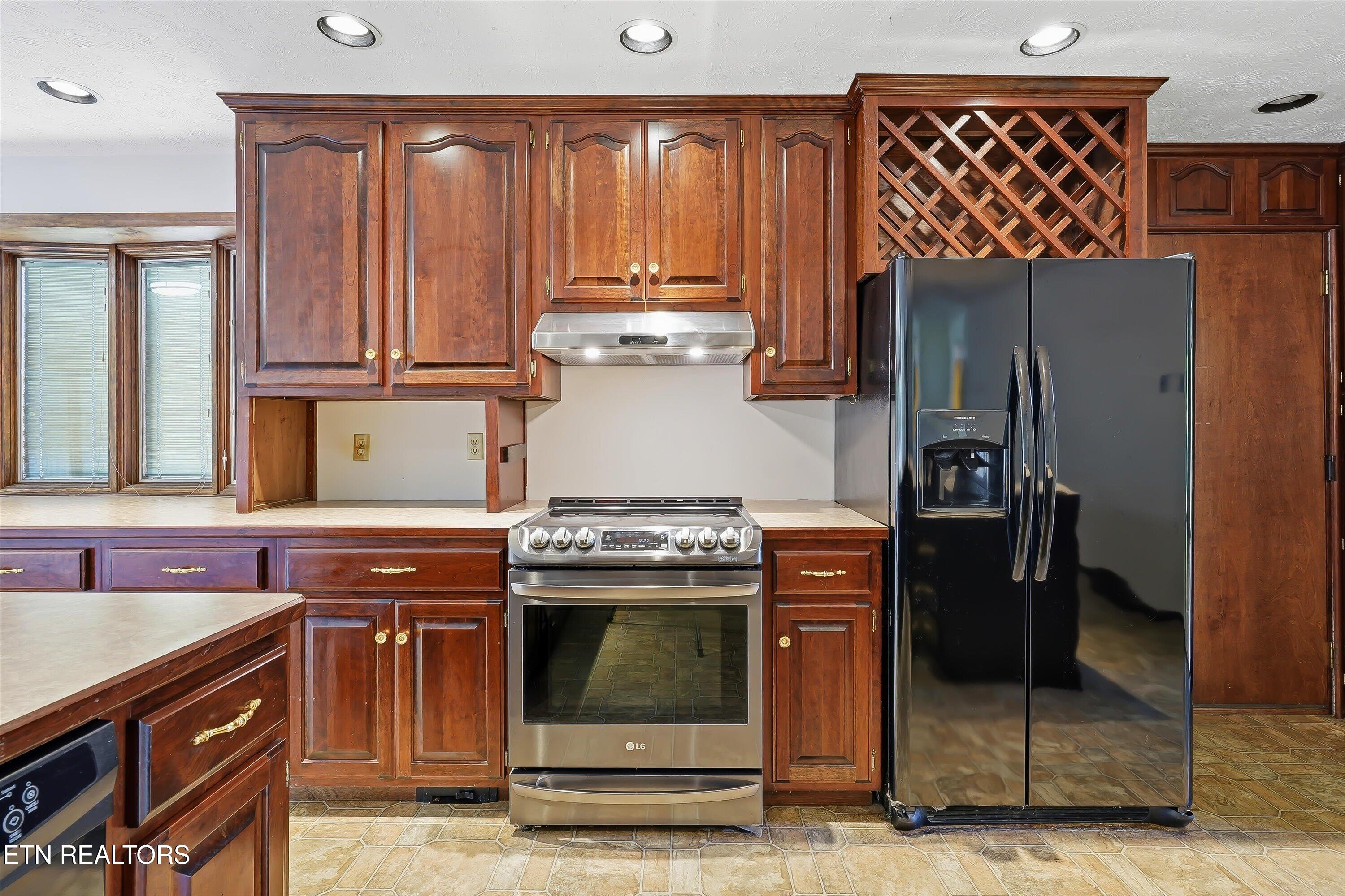 123 Dug Ridge Road Kingston TN 37763