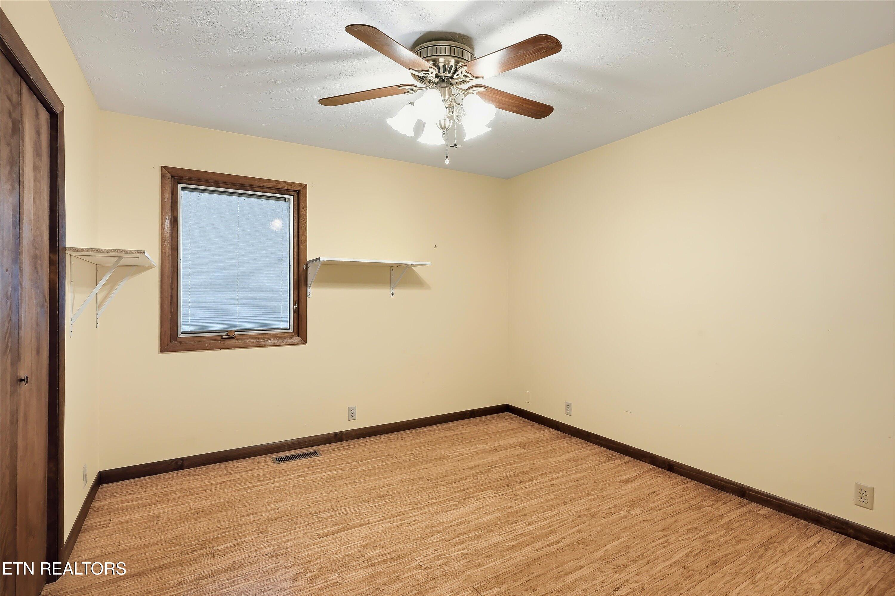 123 Dug Ridge Road Kingston TN 37763
