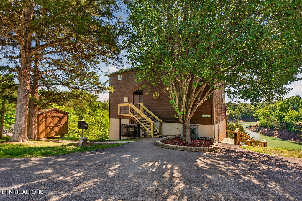 2350 Kerr Road Sevierville TN 37876