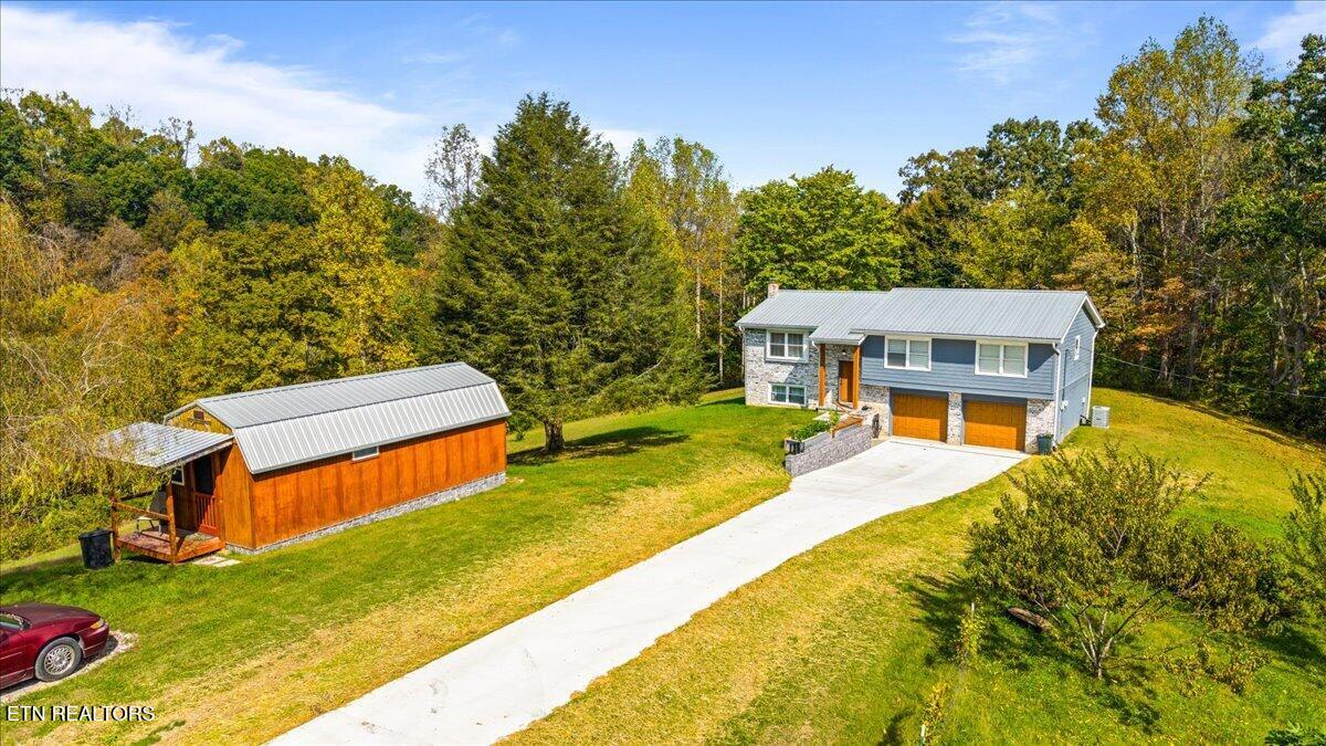 230 Mack Gamble Lane Jacksboro TN 37757