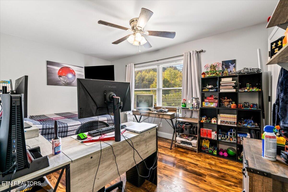 230 Mack Gamble Lane Jacksboro TN 37757