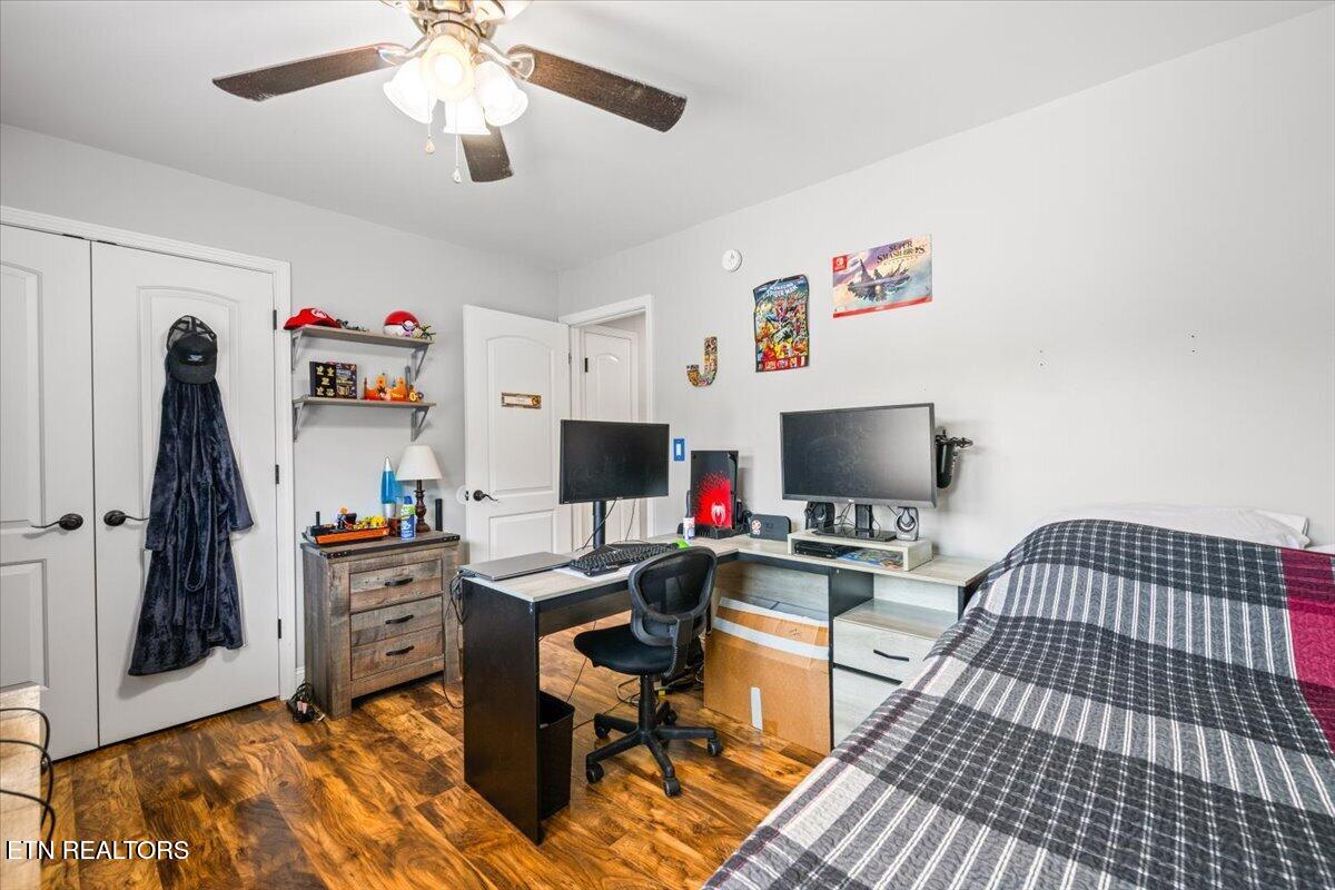230 Mack Gamble Lane Jacksboro TN 37757