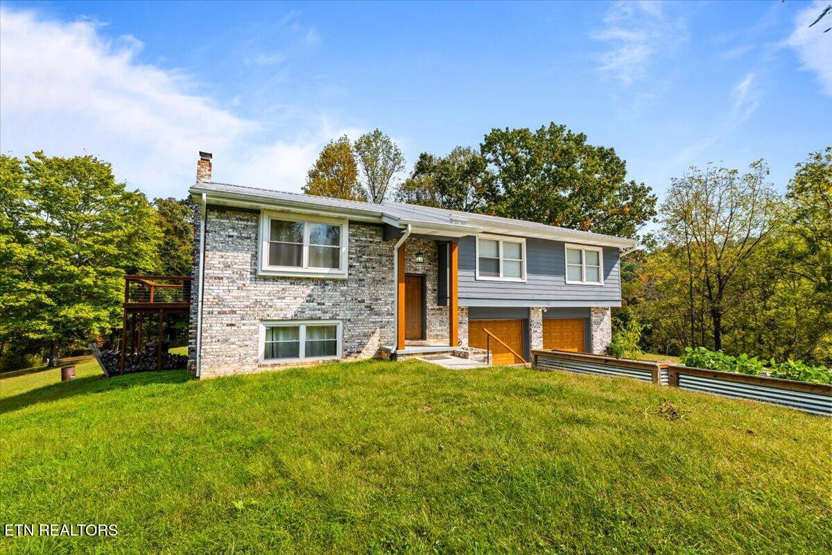 230 Mack Gamble Lane Jacksboro TN 37757