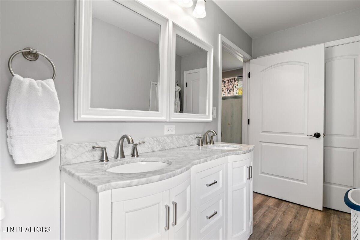 230 Mack Gamble Lane Jacksboro TN 37757