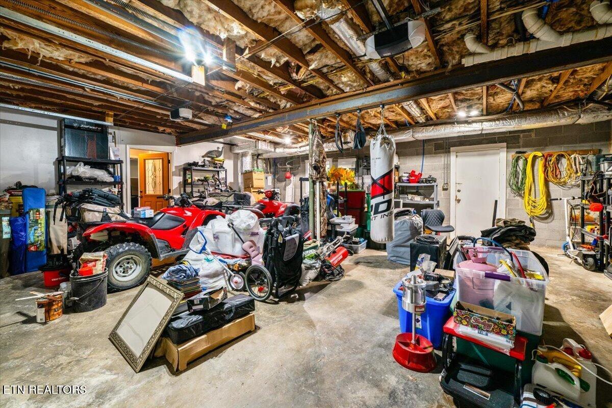 230 Mack Gamble Lane Jacksboro TN 37757