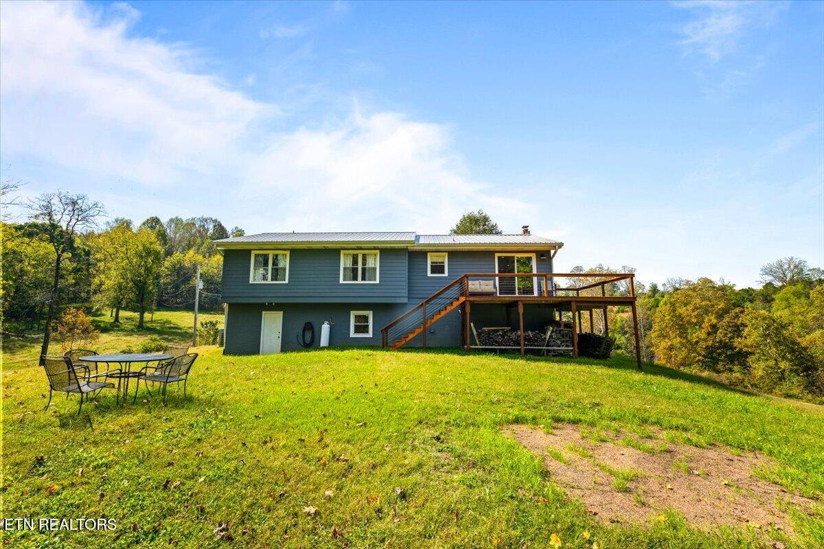 230 Mack Gamble Lane Jacksboro TN 37757