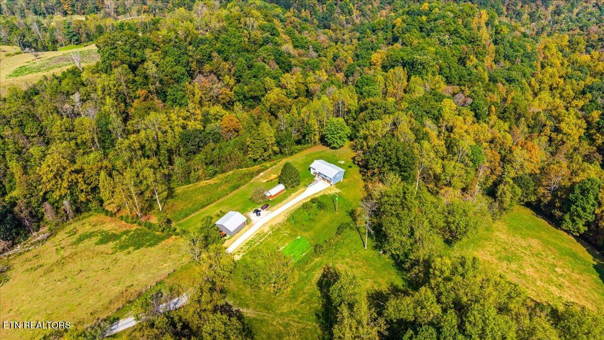 230 Mack Gamble Lane Jacksboro TN 37757