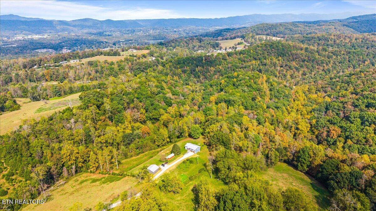 230 Mack Gamble Lane Jacksboro TN 37757