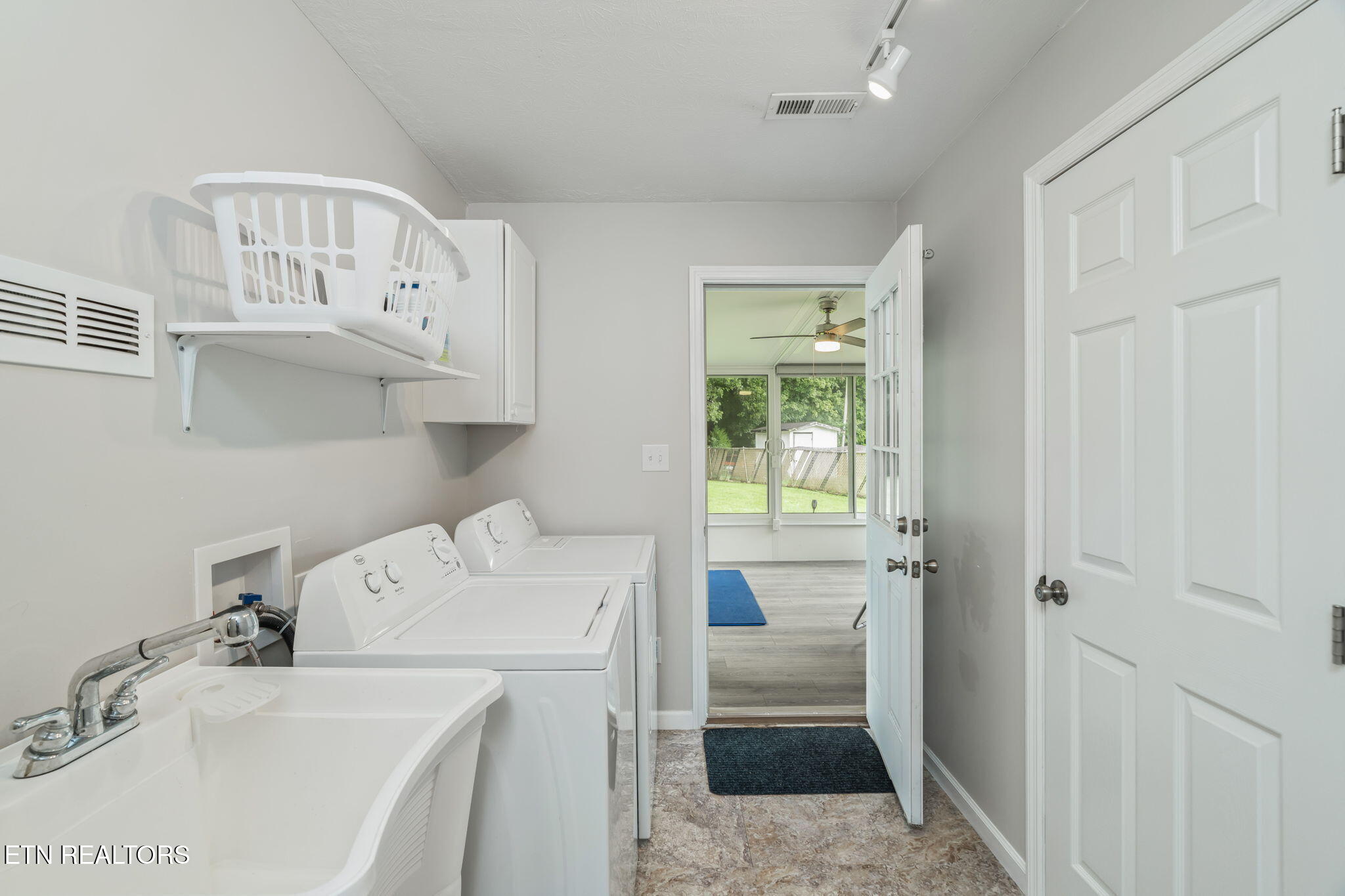 8300 Burchfield Drive Oak Ridge TN 37830