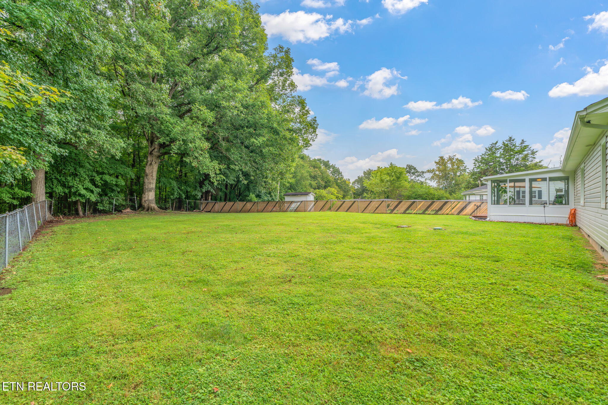 8300 Burchfield Drive Oak Ridge TN 37830