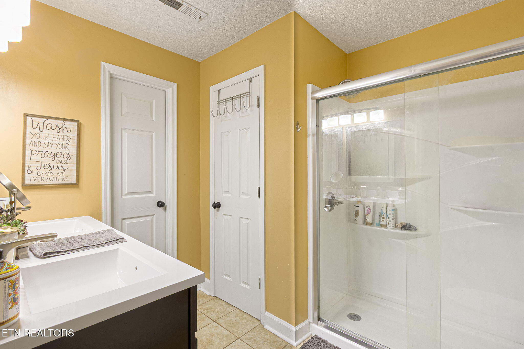 107 Newport Point Kingston TN 37763