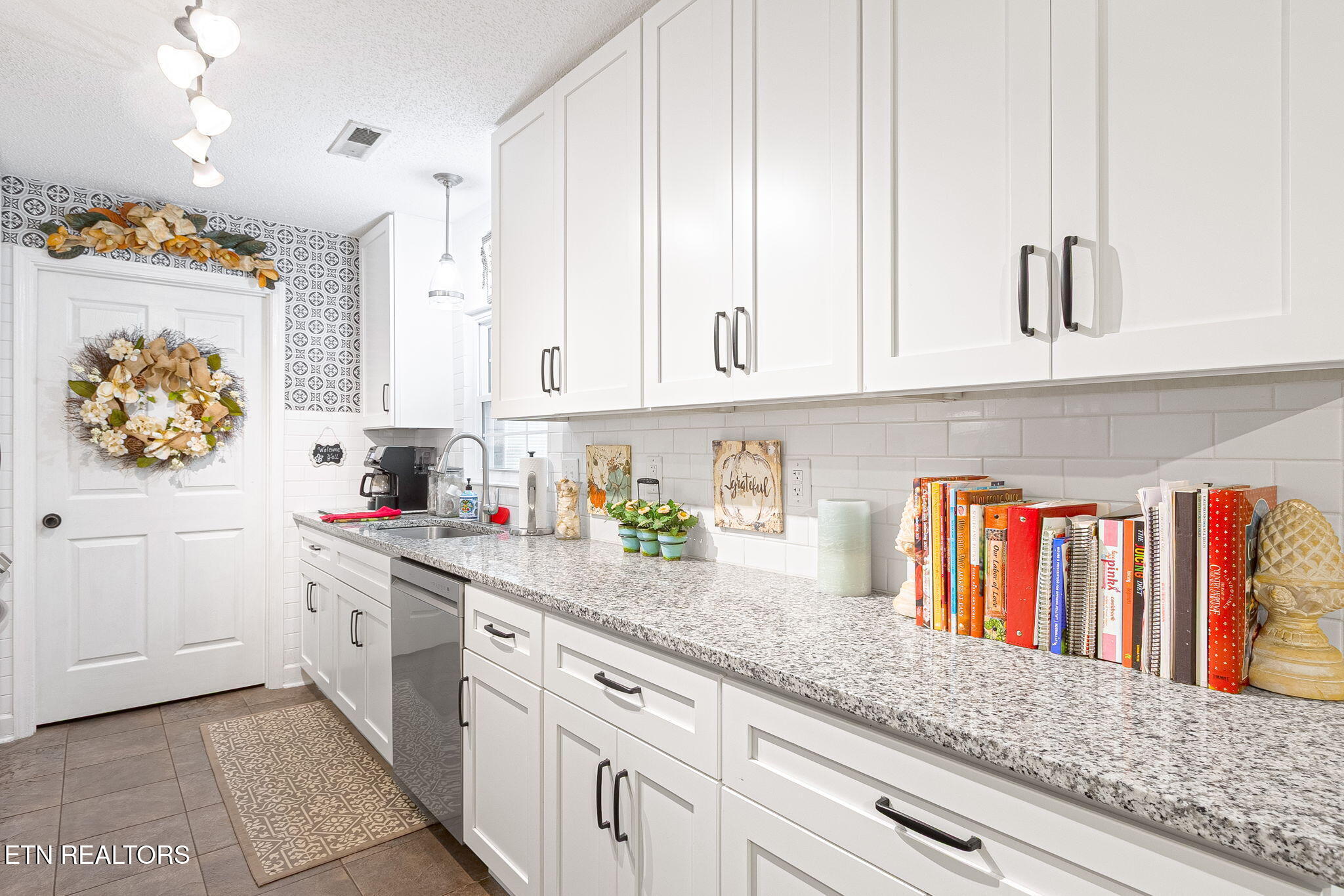 107 Newport Point Kingston TN 37763