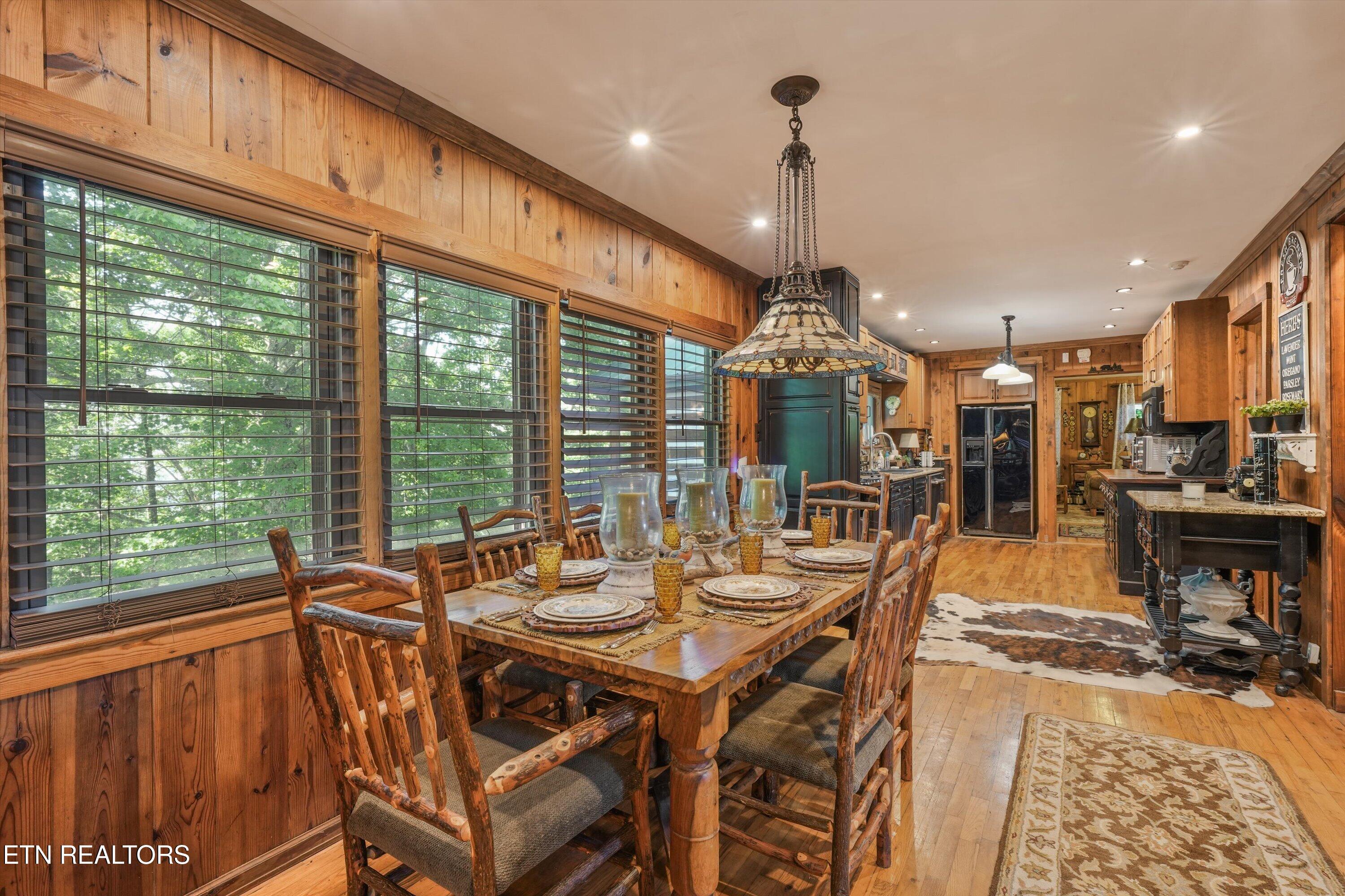 2825 Top Road Sevierville TN 37876