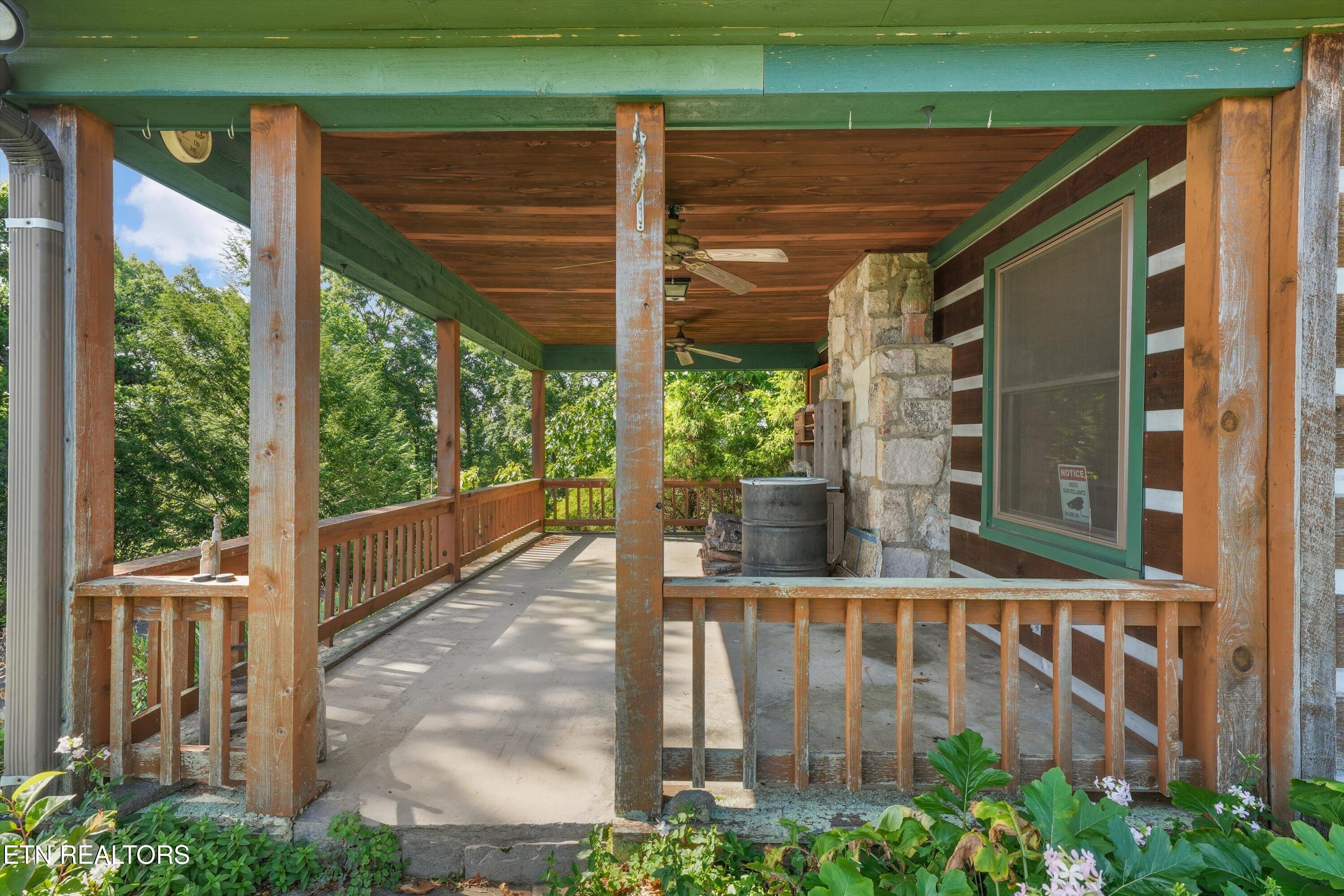 2825 Top Road Sevierville TN 37876
