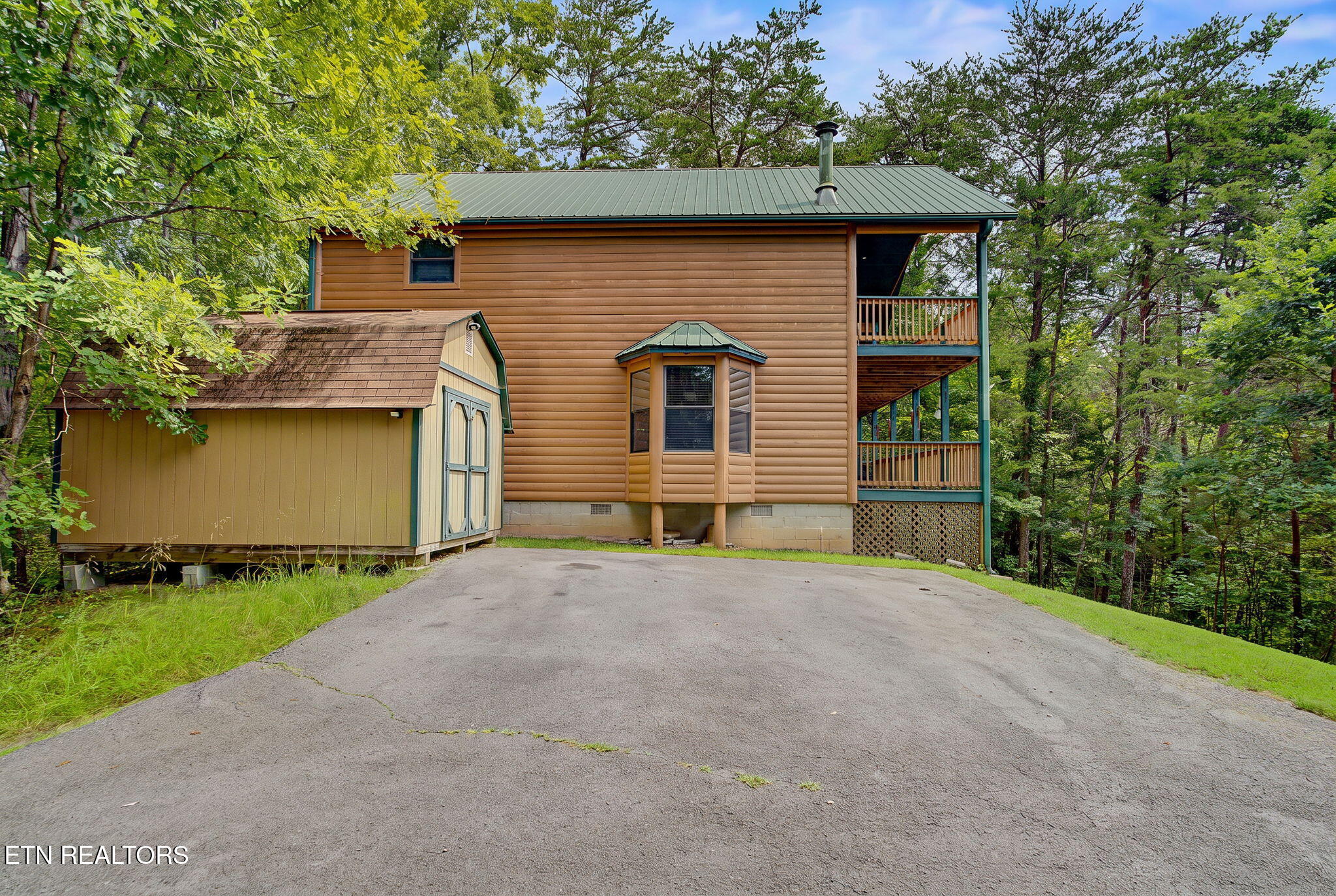 2921 Barnes Drive Sevierville TN 37862
