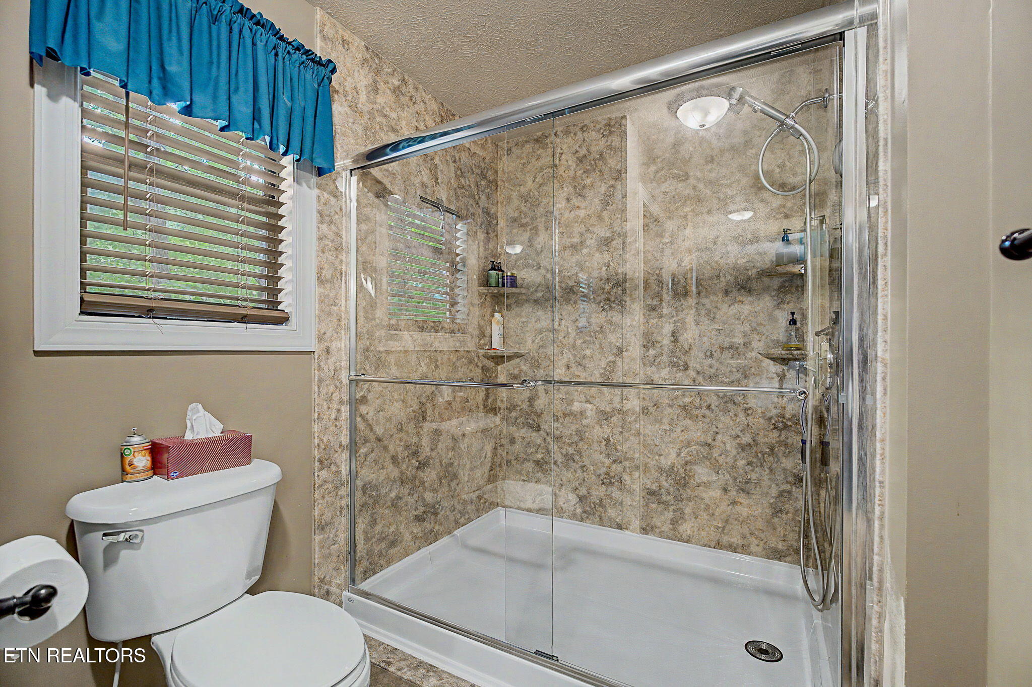 2921 Barnes Drive Sevierville TN 37862