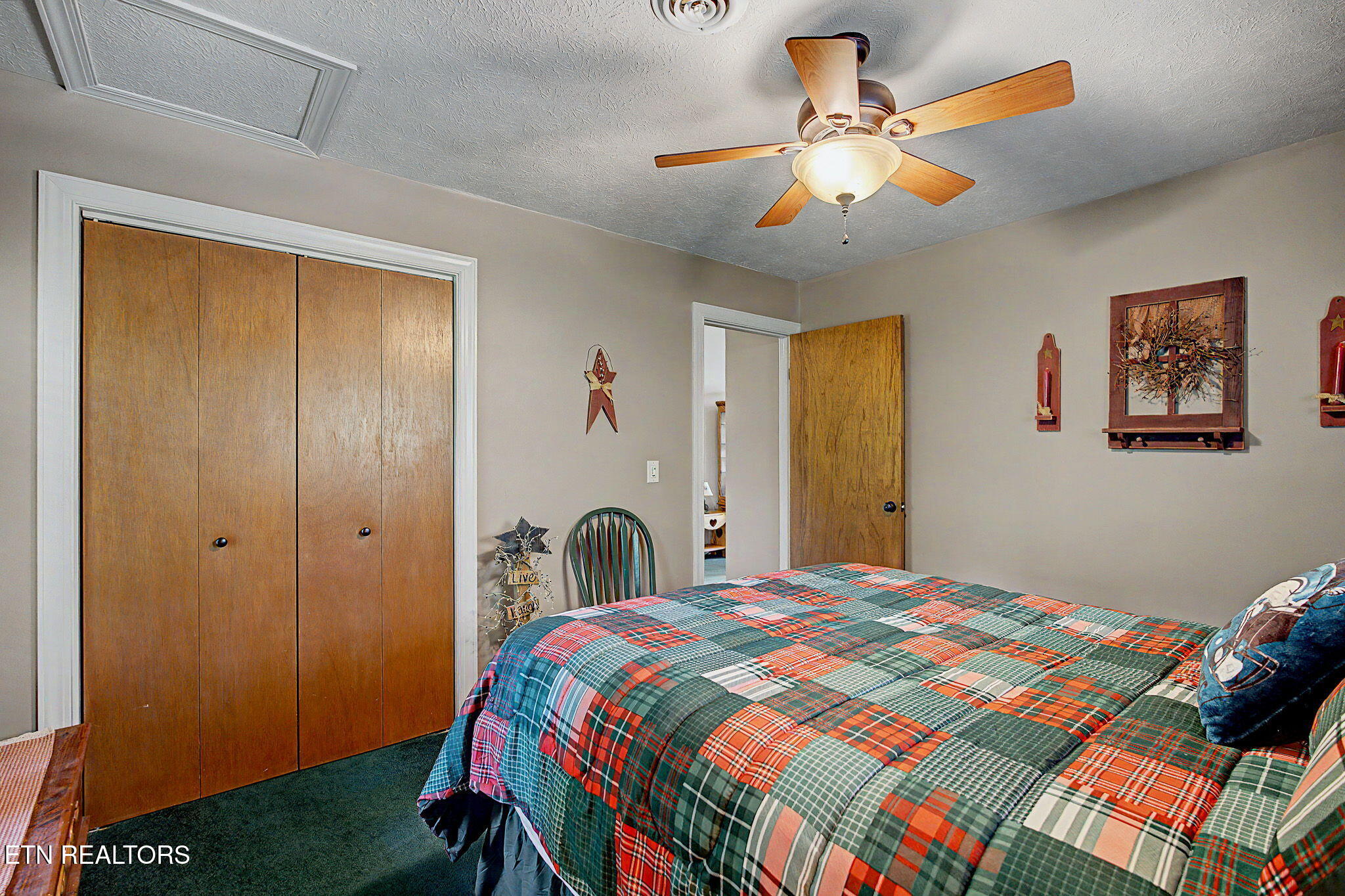 2921 Barnes Drive Sevierville TN 37862