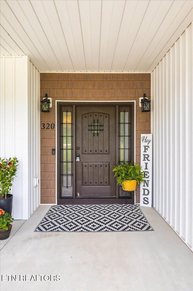 320 Wagon Lane Speedwell TN 37870