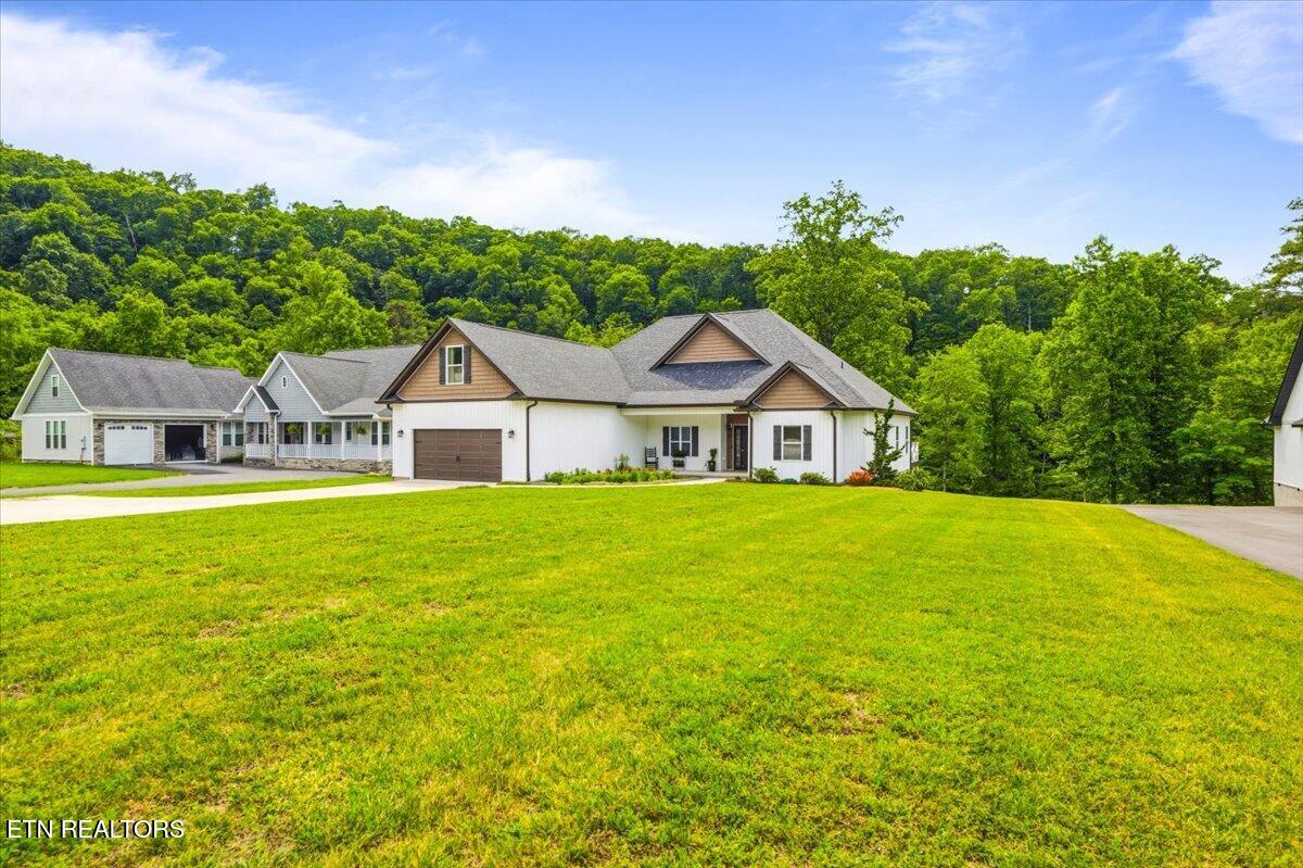 320 Wagon Lane Speedwell TN 37870