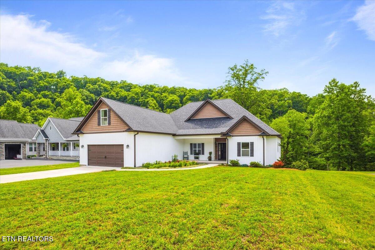 320 Wagon Lane Speedwell TN 37870
