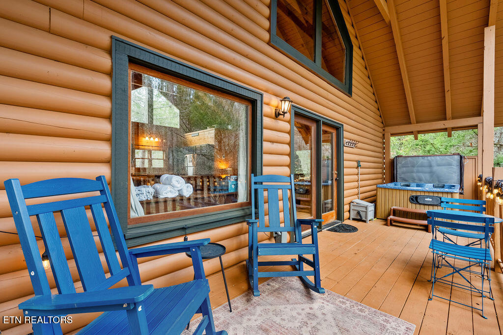 2402 Whitetail Ridge Way Sevierville TN 37862