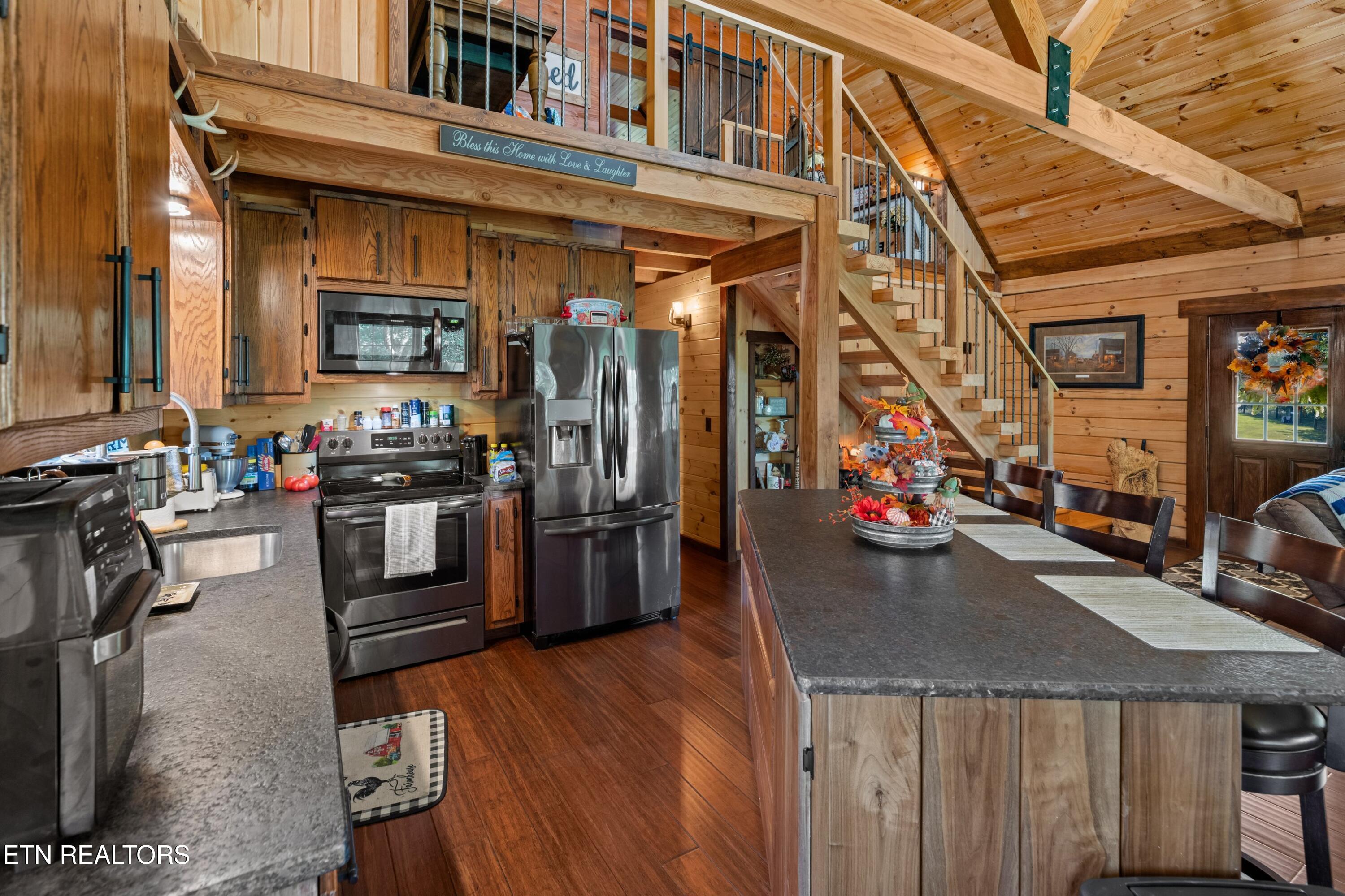 1730 Silver City Road Whitesburg TN 37891