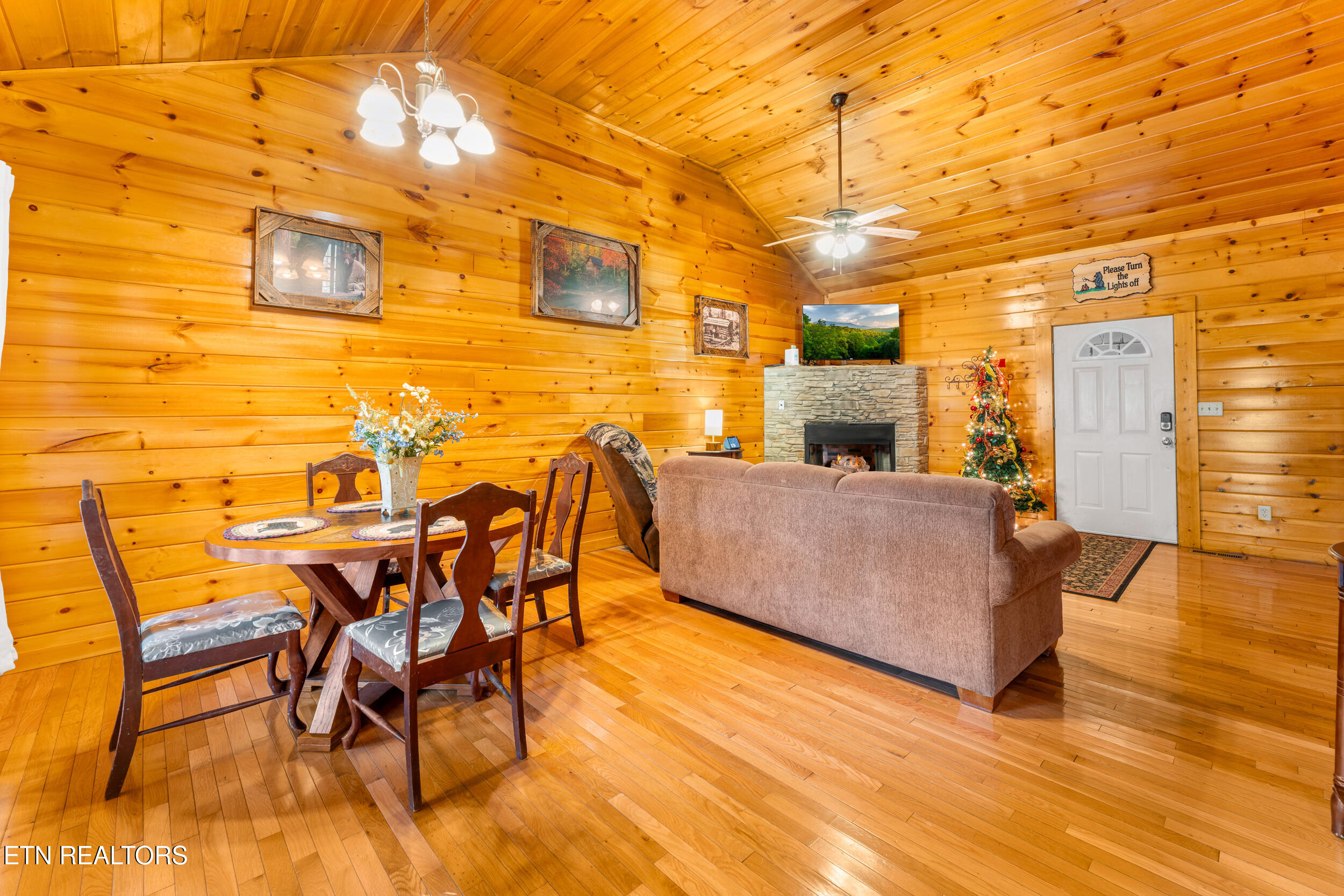 514 Laural Mountain Road Gatlinburg TN 37738
