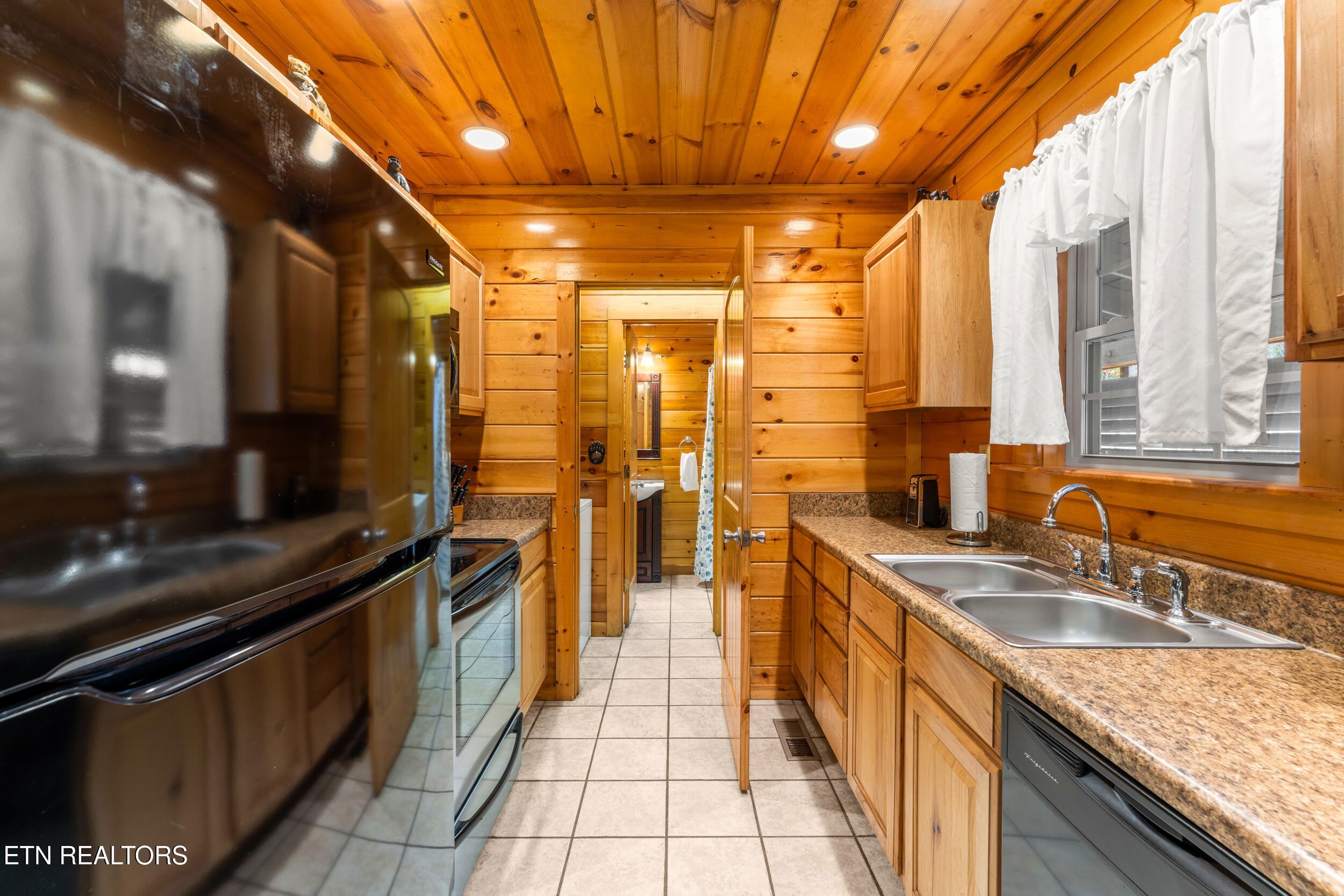 514 Laural Mountain Road Gatlinburg TN 37738