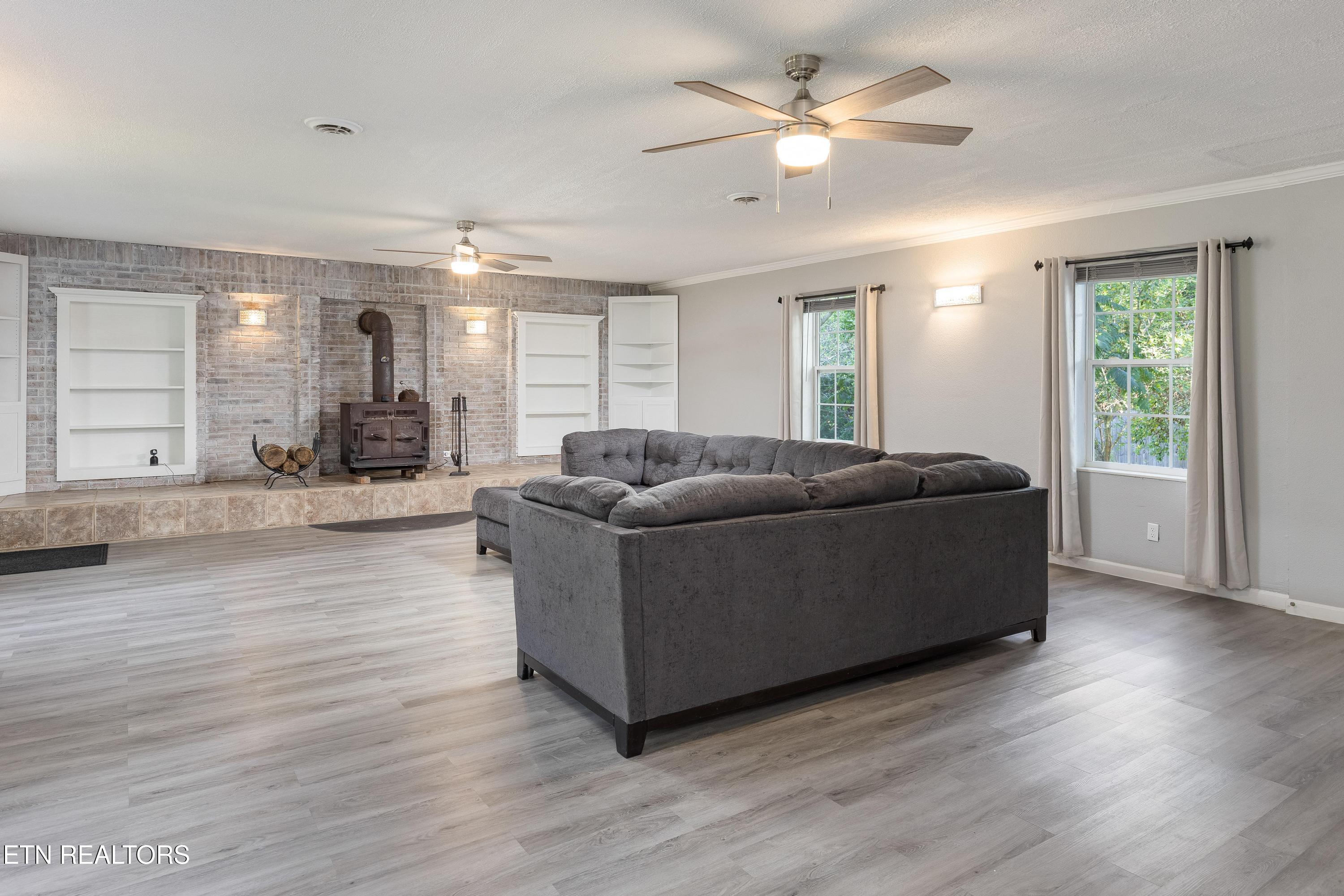 363 County Road 51 Riceville TN 37370