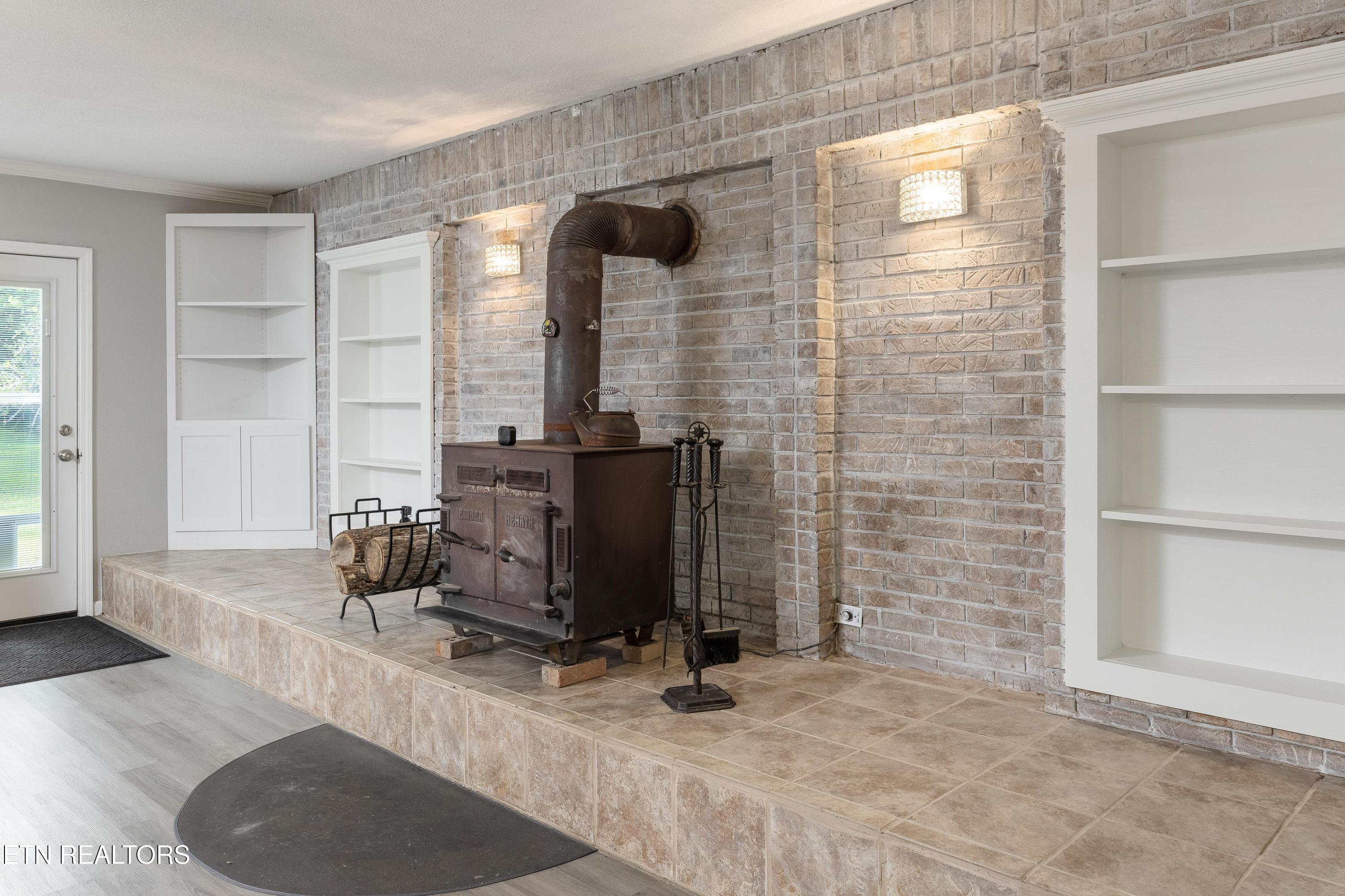 363 County Road 51 Riceville TN 37370