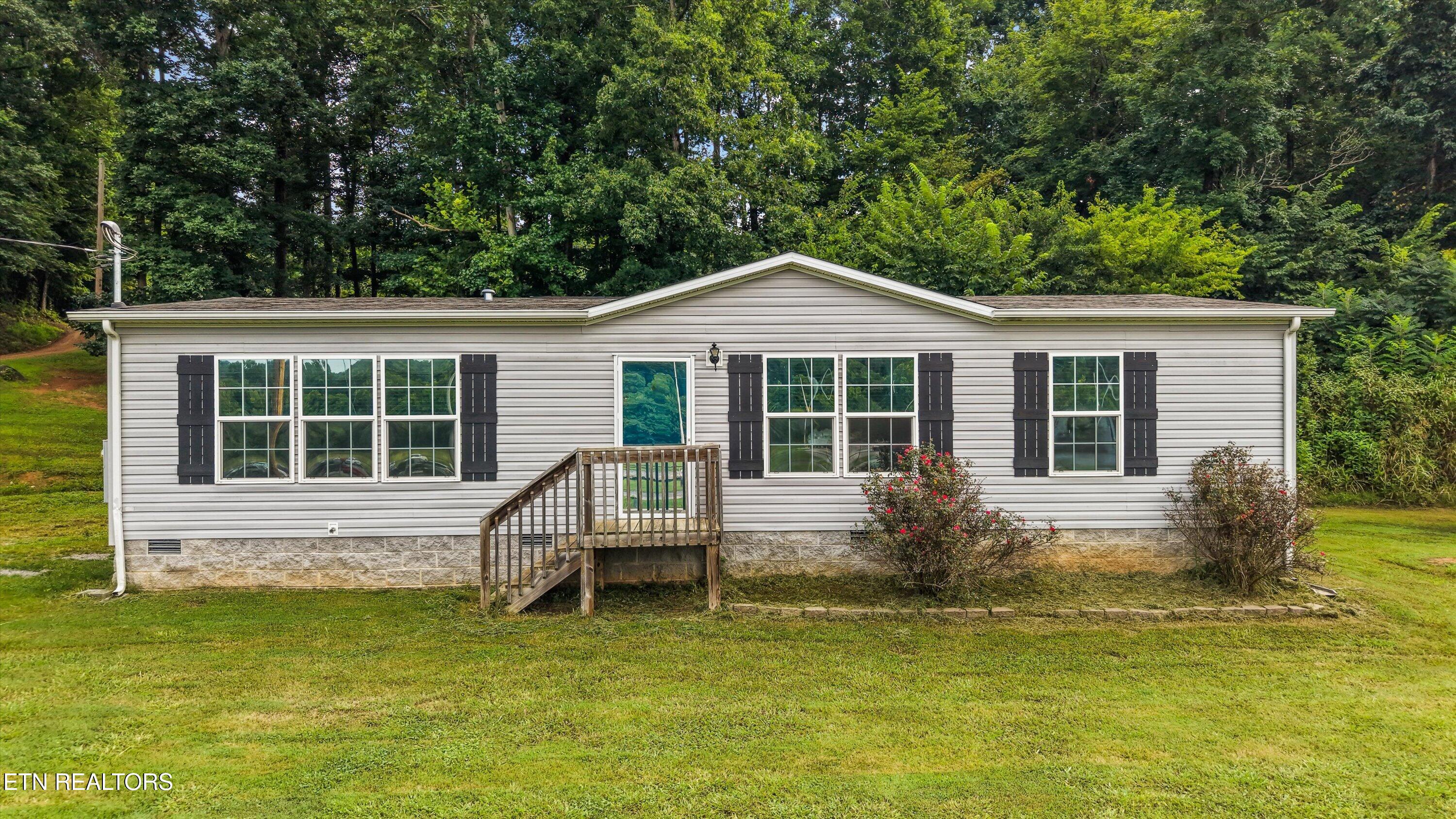 2236 Buttermilk Road Lenoir City TN 37771