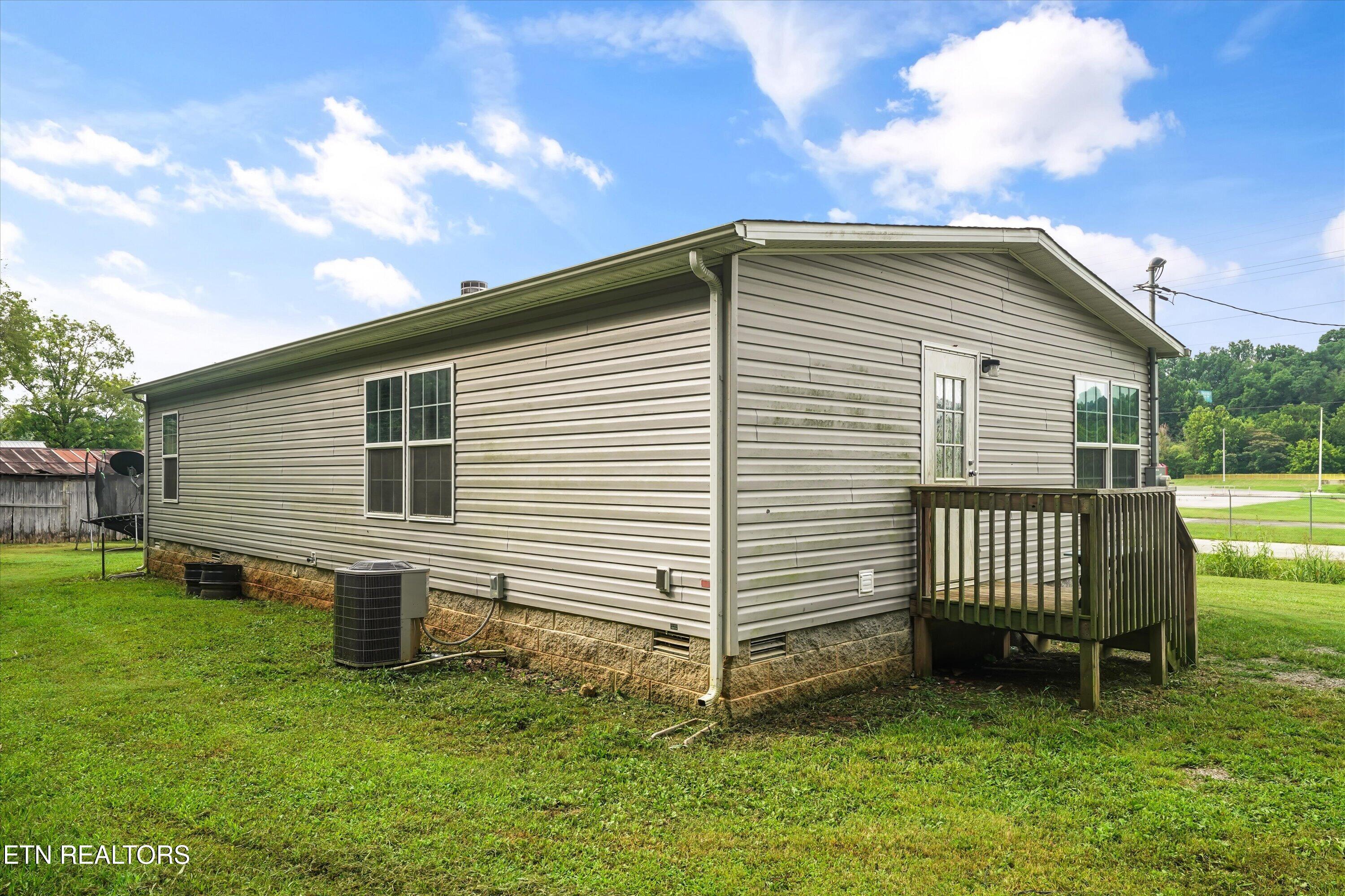2236 Buttermilk Road Lenoir City TN 37771