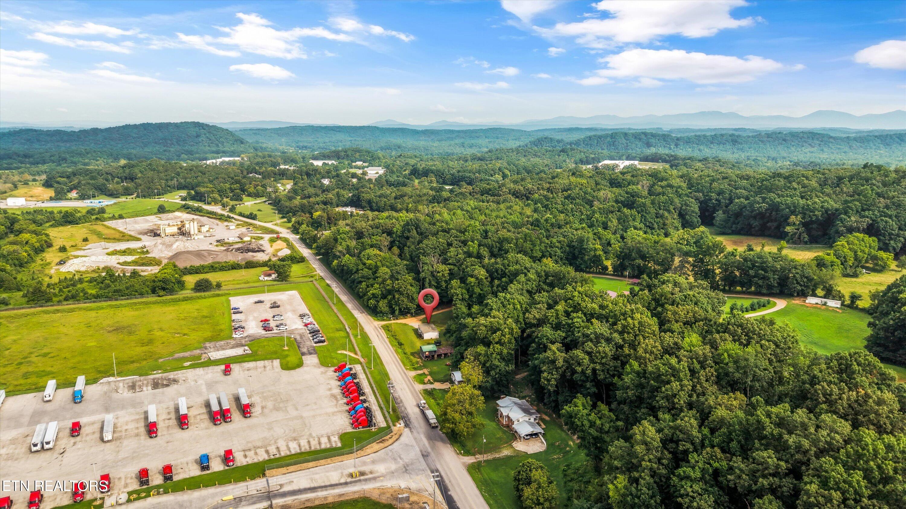 2236 Buttermilk Road Lenoir City TN 37771