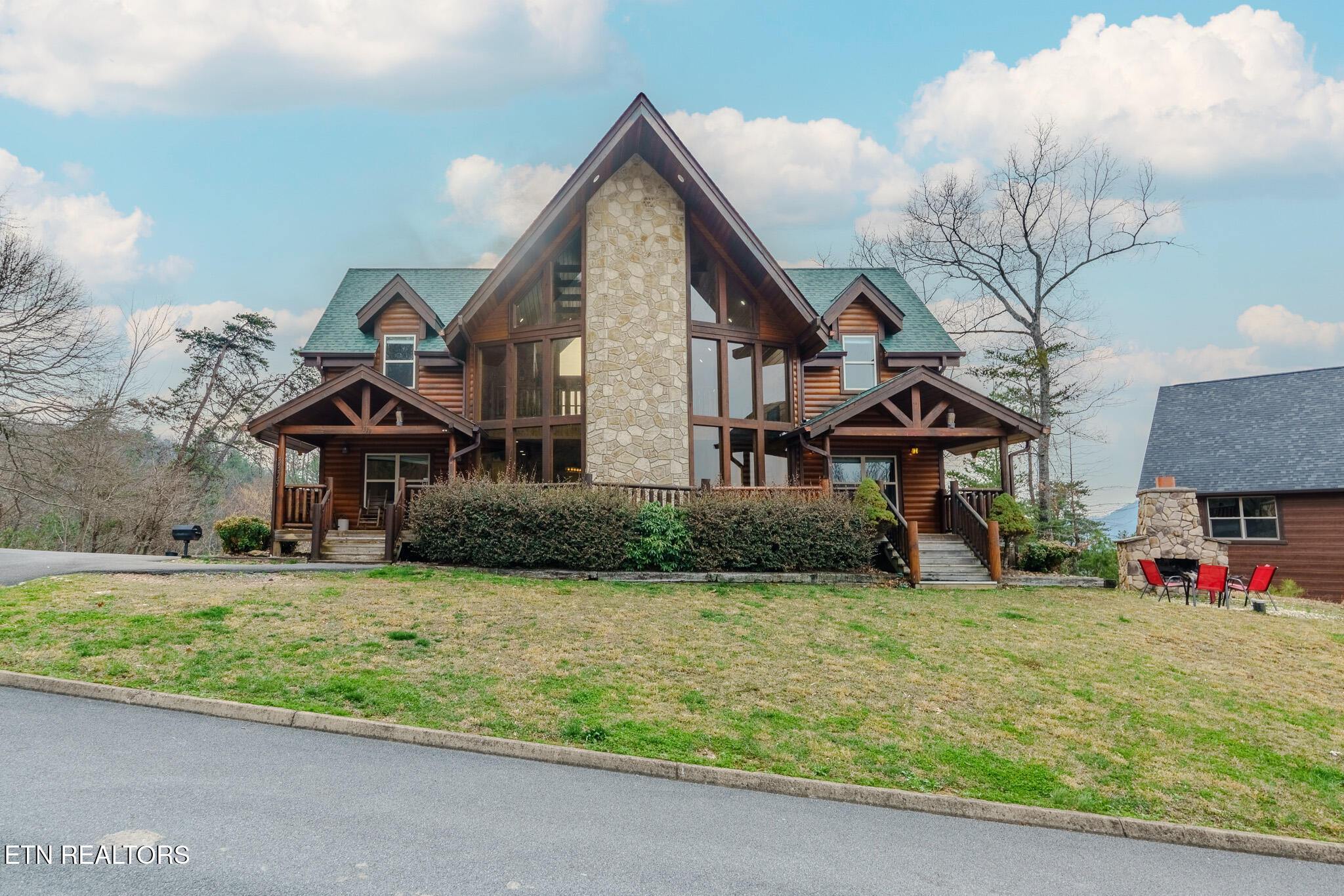 3329 Grouse Ridge Lane Sevierville TN 37862