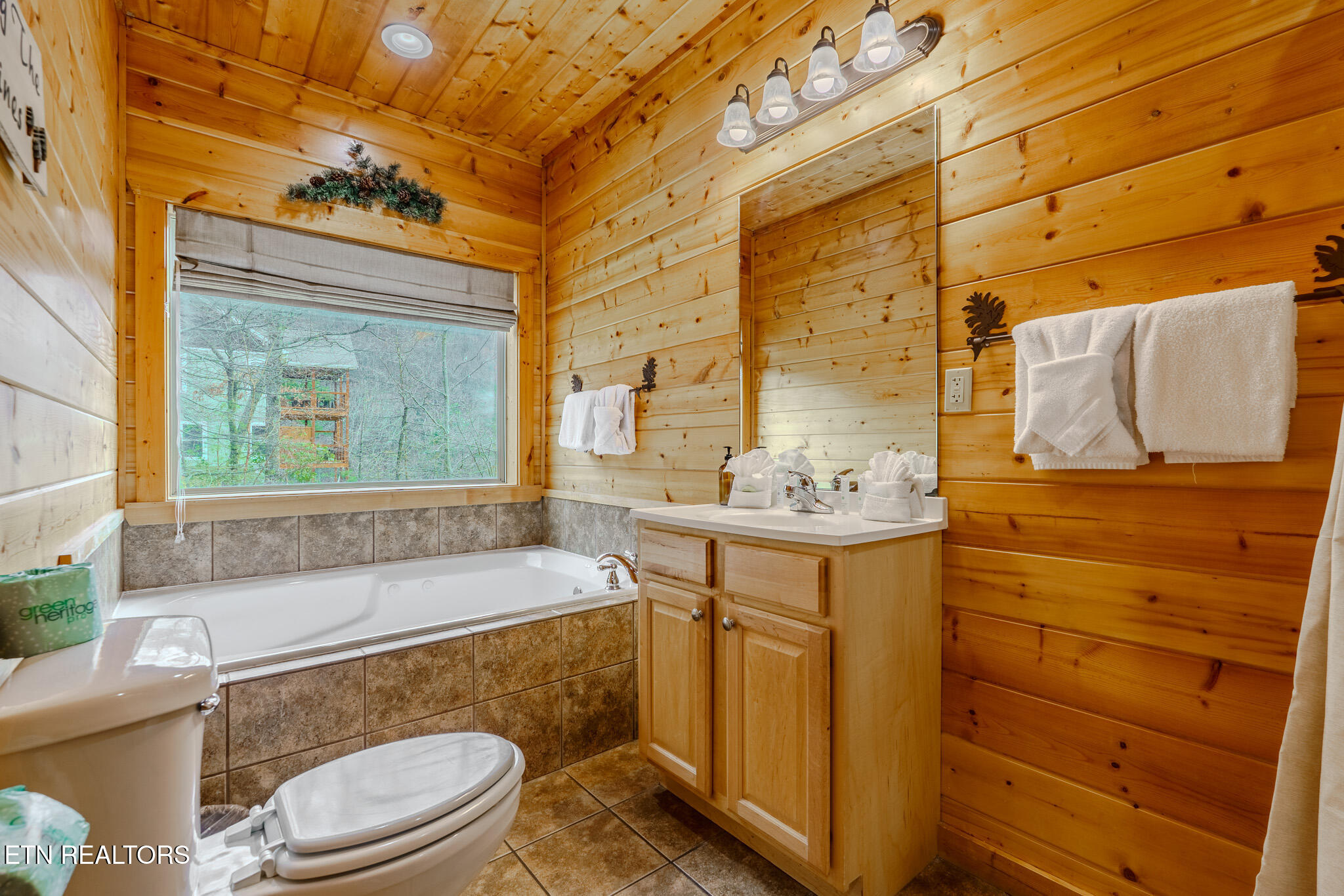 3329 Grouse Ridge Lane Sevierville TN 37862