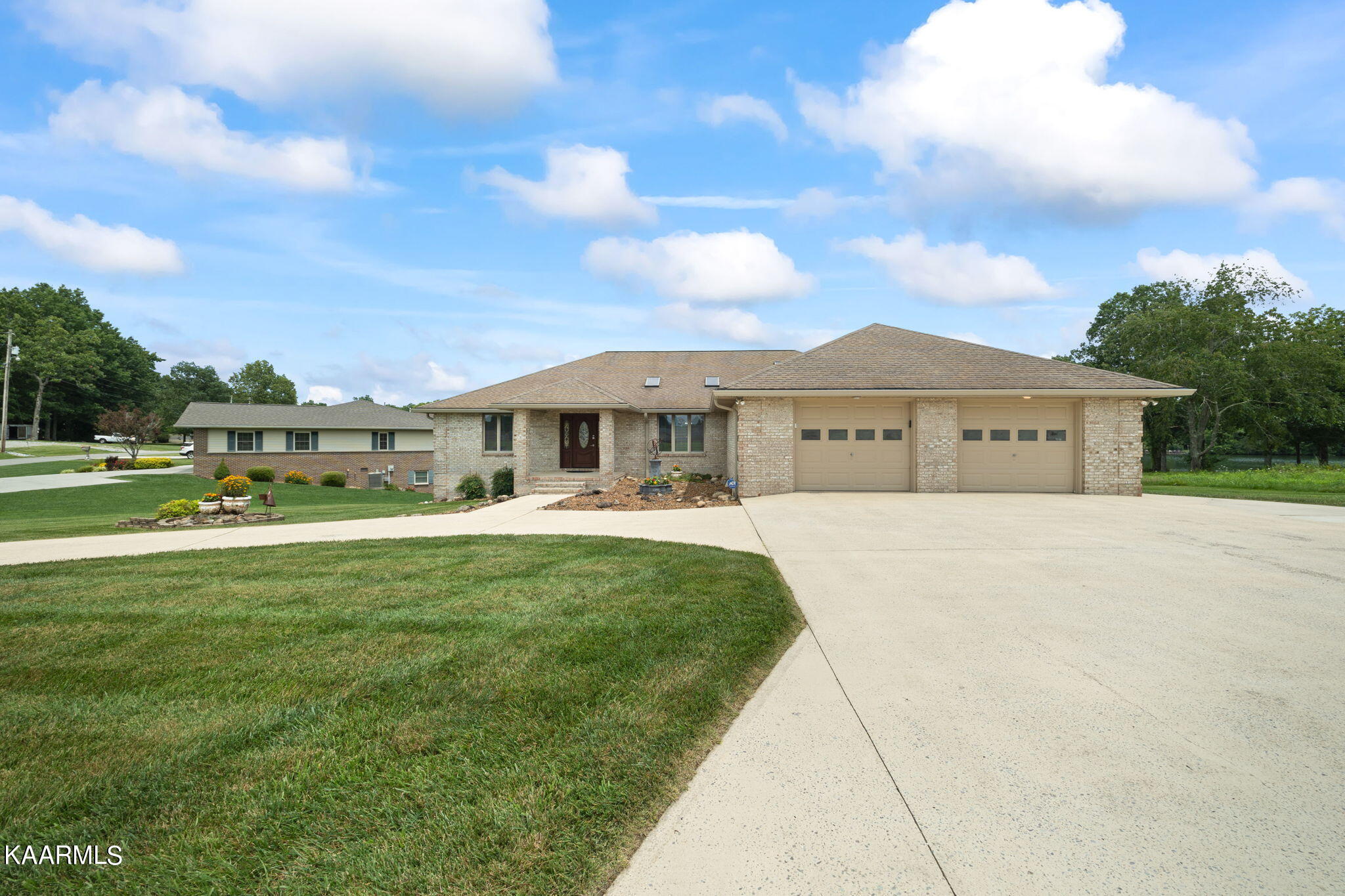1246 Arrowhead Drive Crossville TN 38572