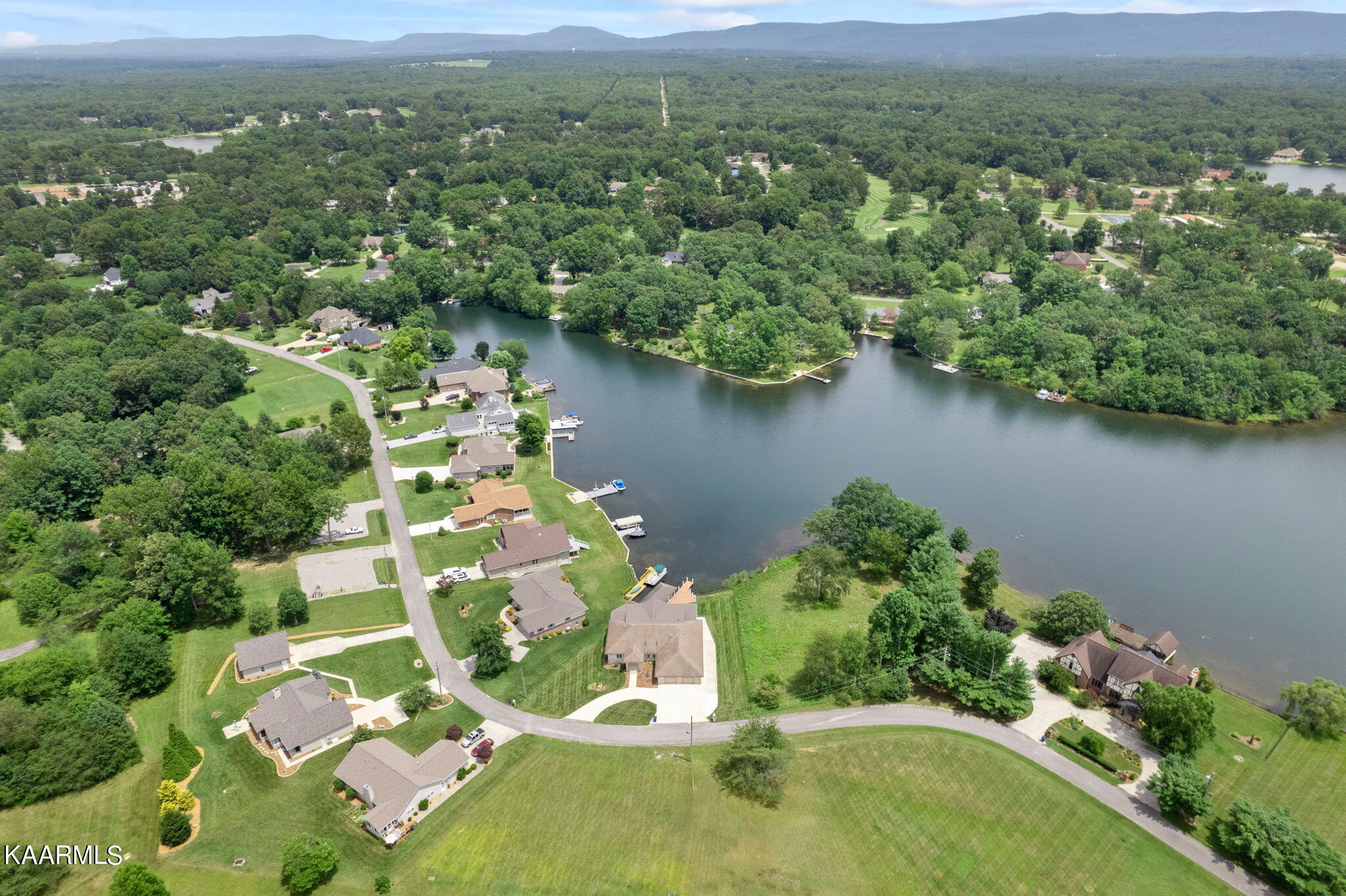 1246 Arrowhead Drive Crossville TN 38572