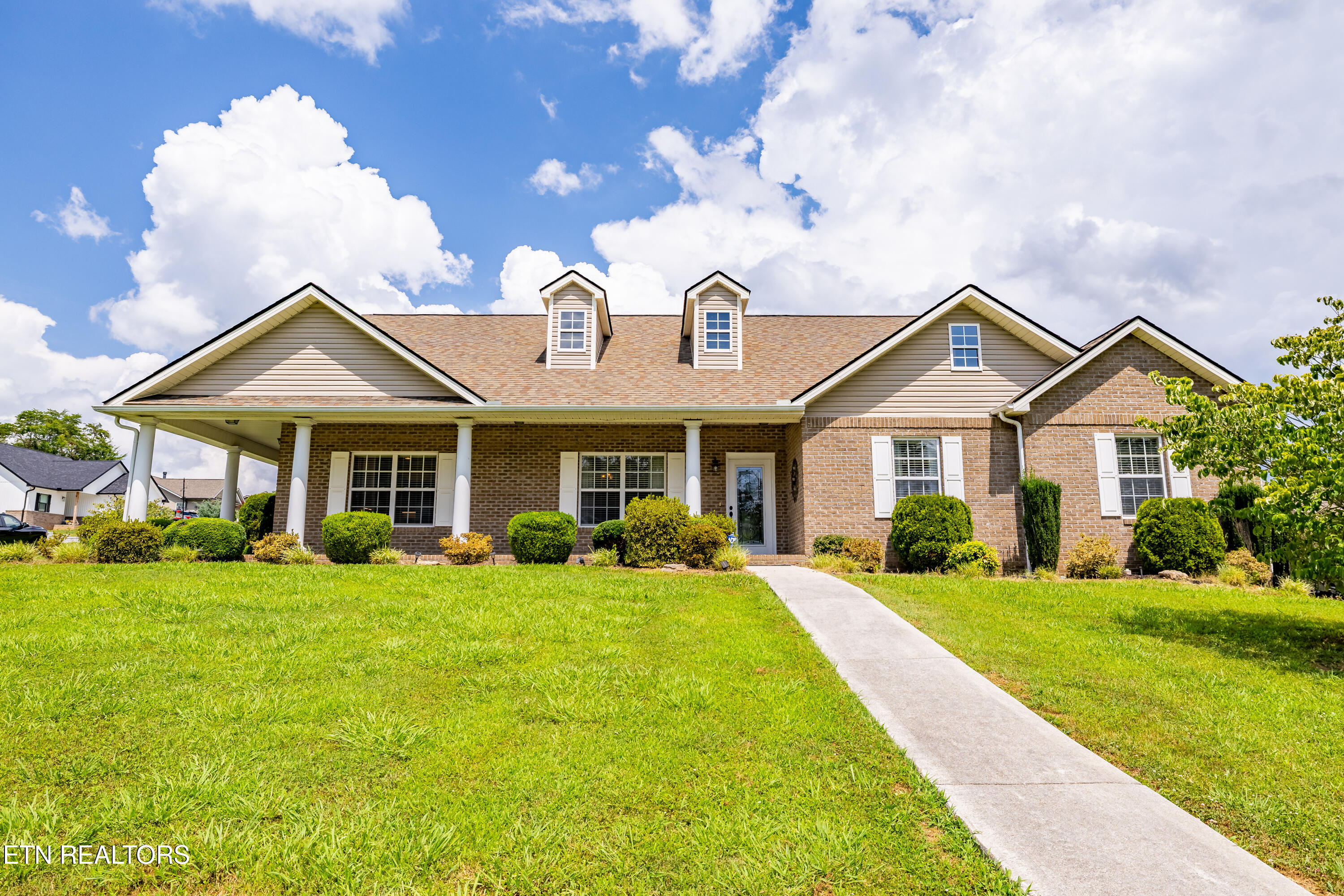8002 Stone Hollow Drive Knoxville TN 37924