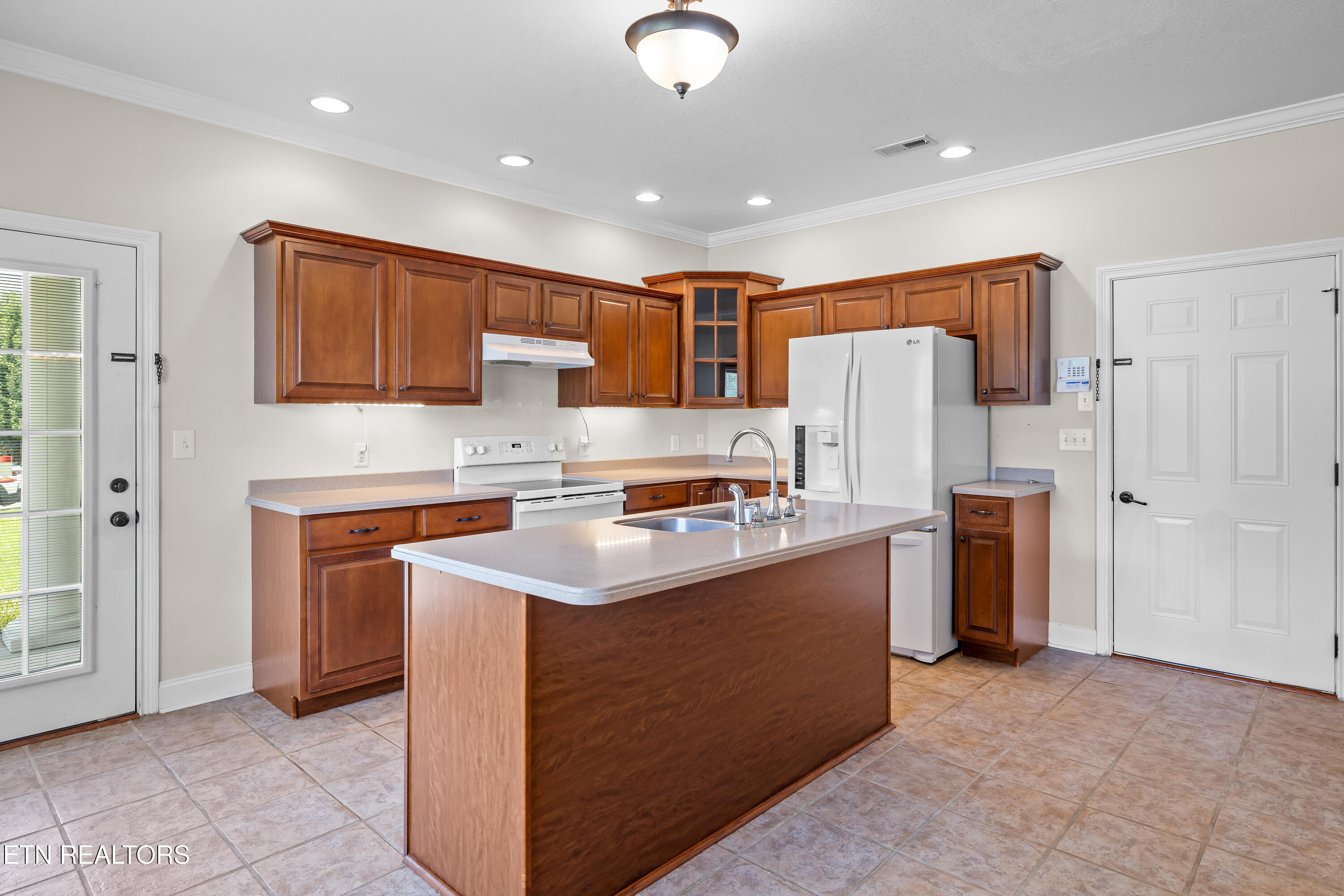8002 Stone Hollow Drive Knoxville TN 37924