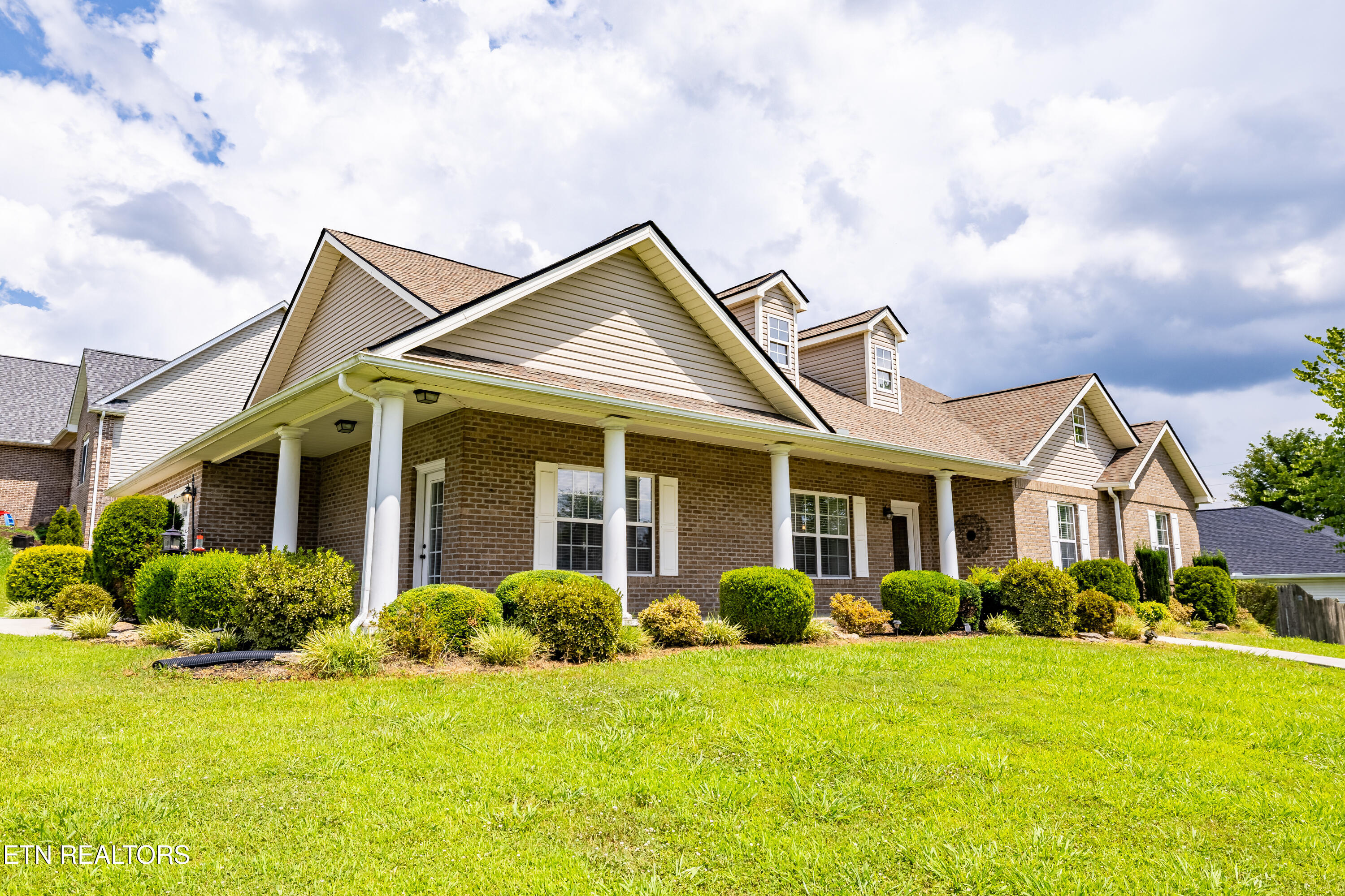 8002 Stone Hollow Drive Knoxville TN 37924