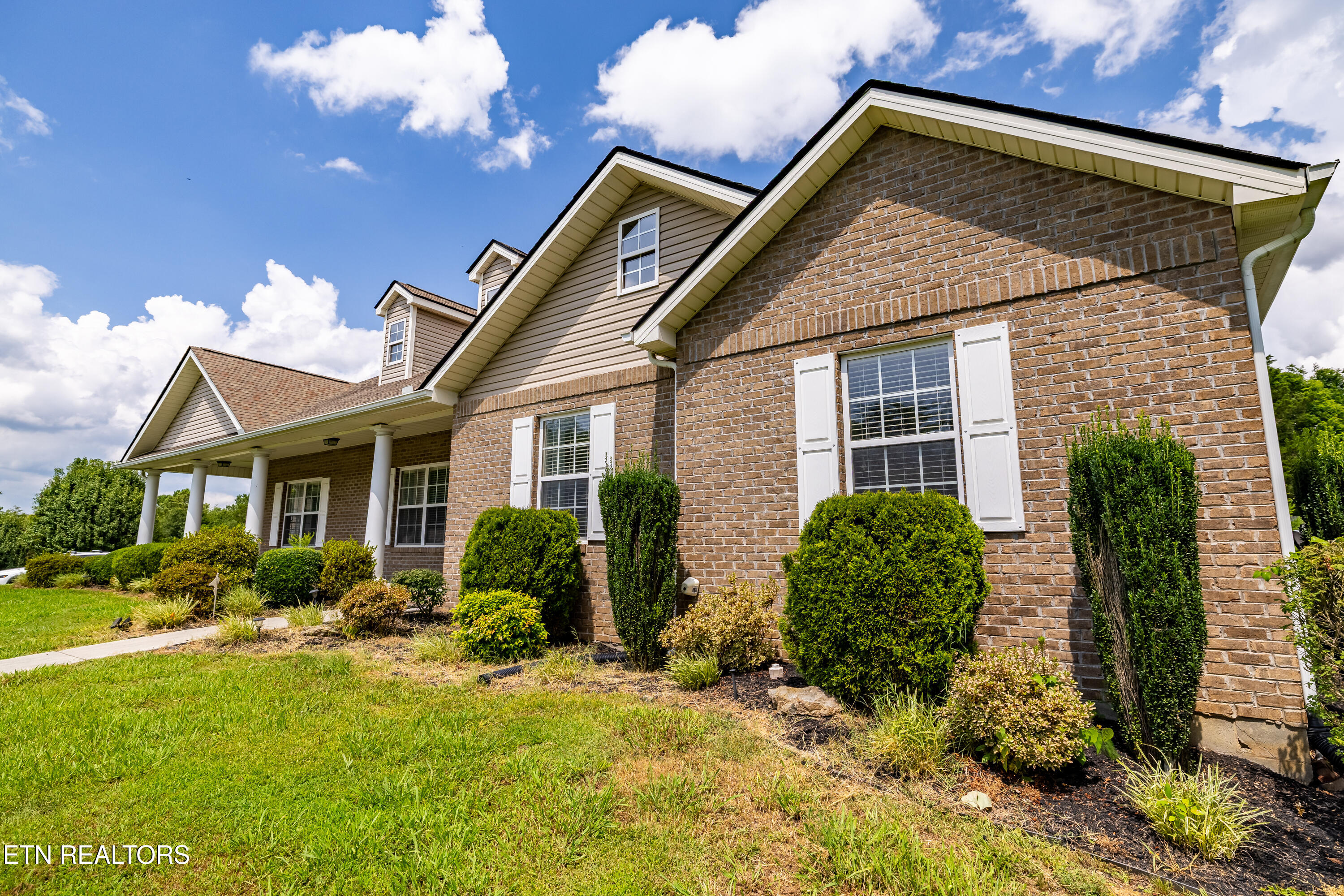 8002 Stone Hollow Drive Knoxville TN 37924