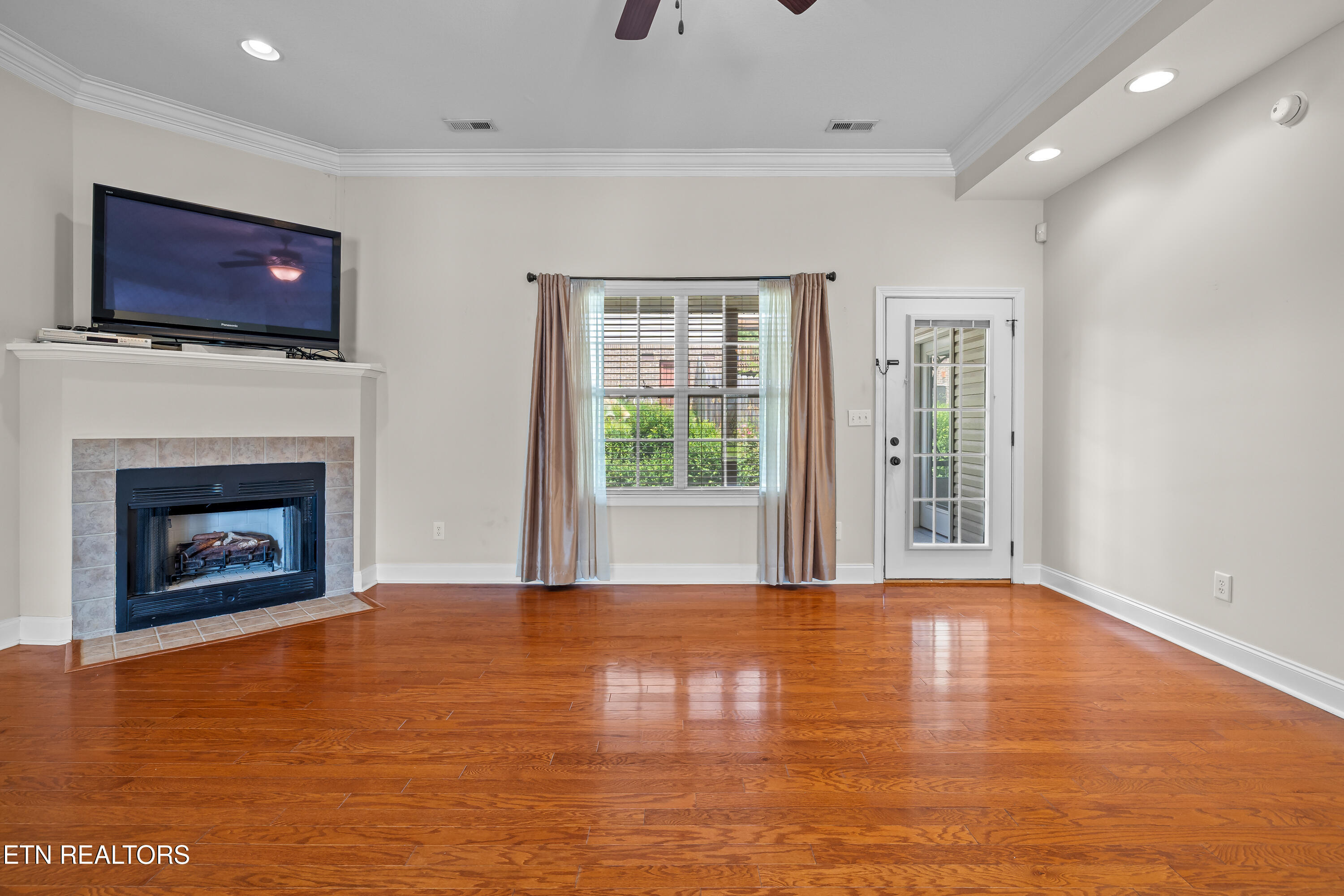 8002 Stone Hollow Drive Knoxville TN 37924