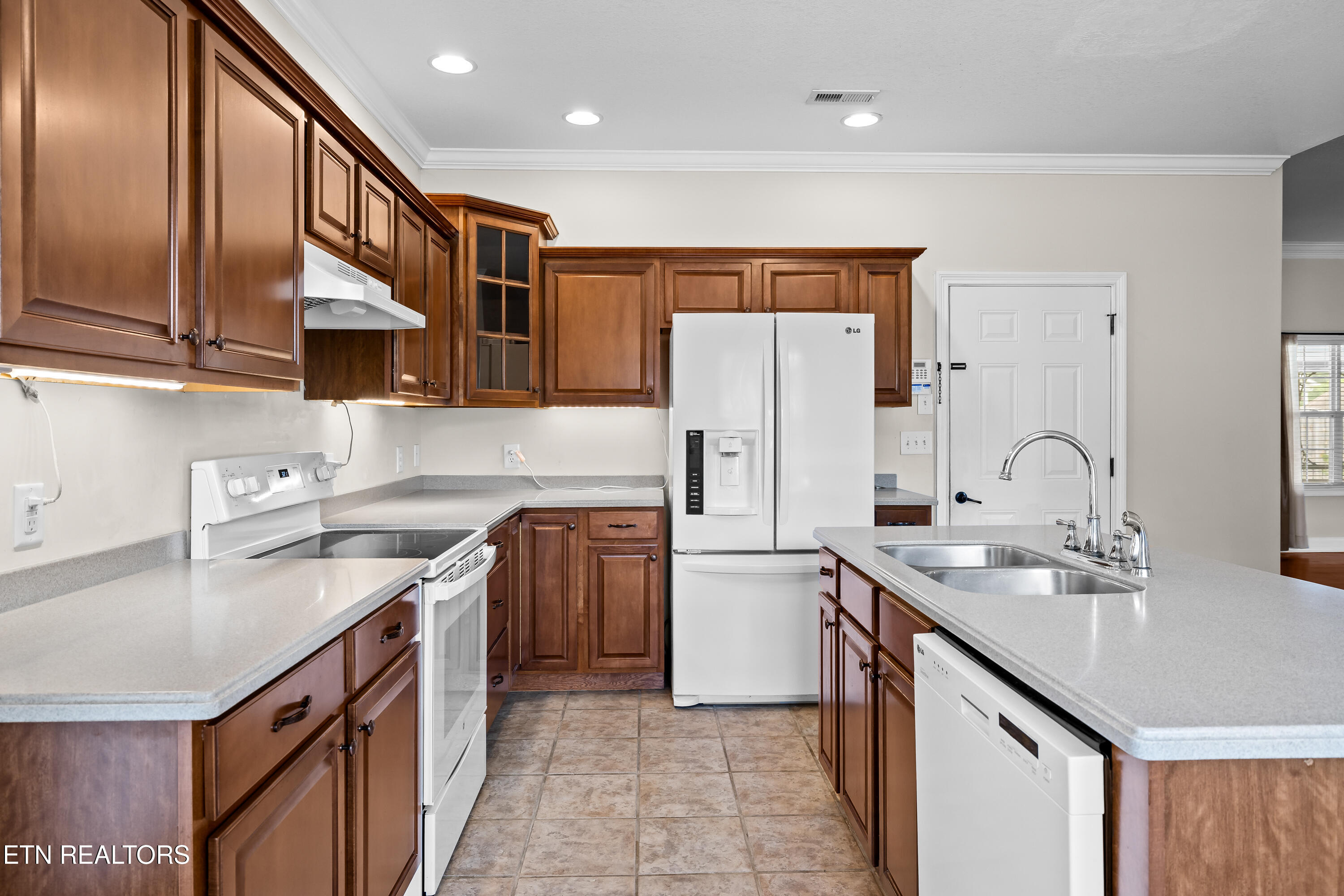 8002 Stone Hollow Drive Knoxville TN 37924