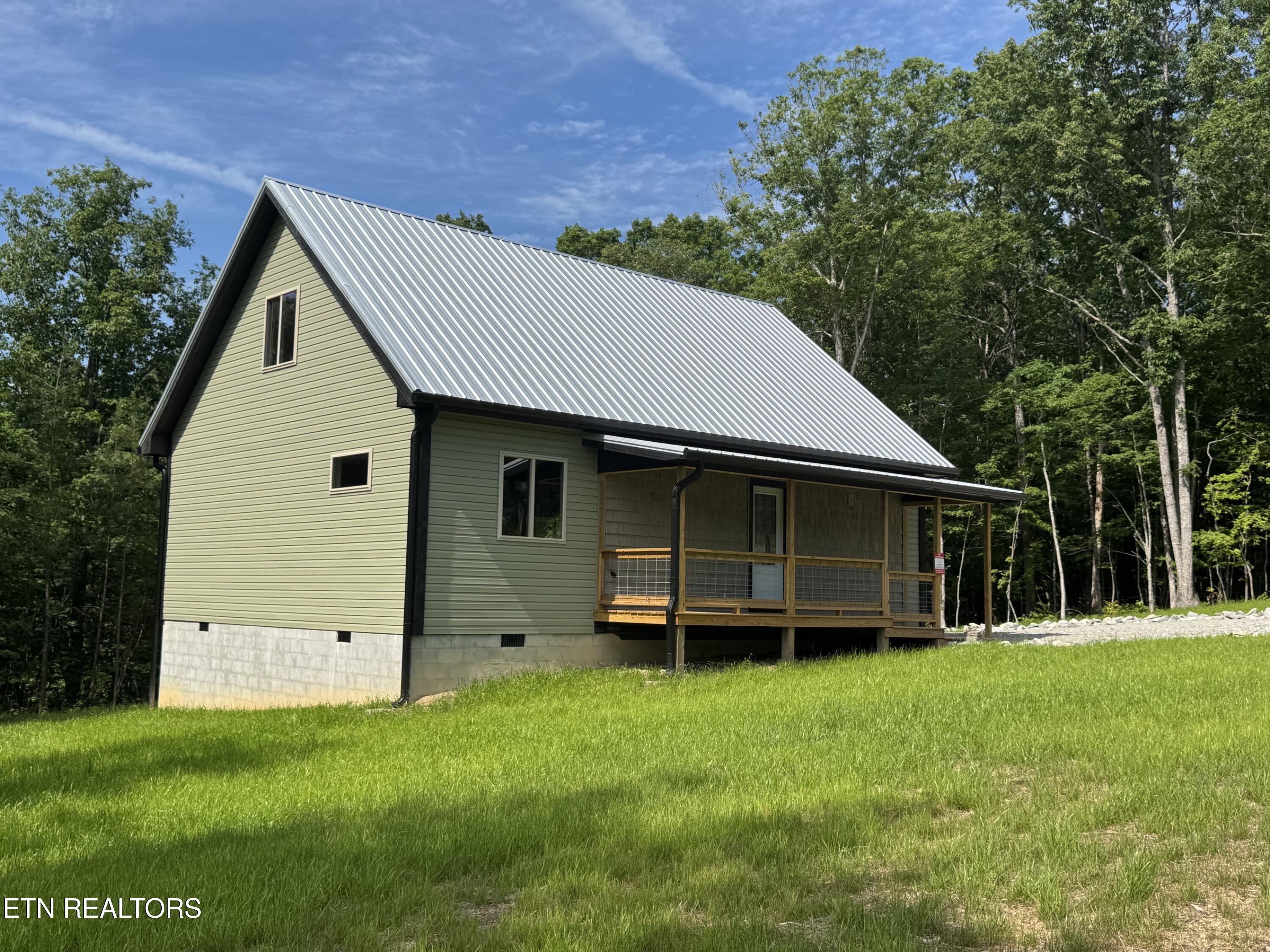 185 Northwood Place Jamestown TN 38556