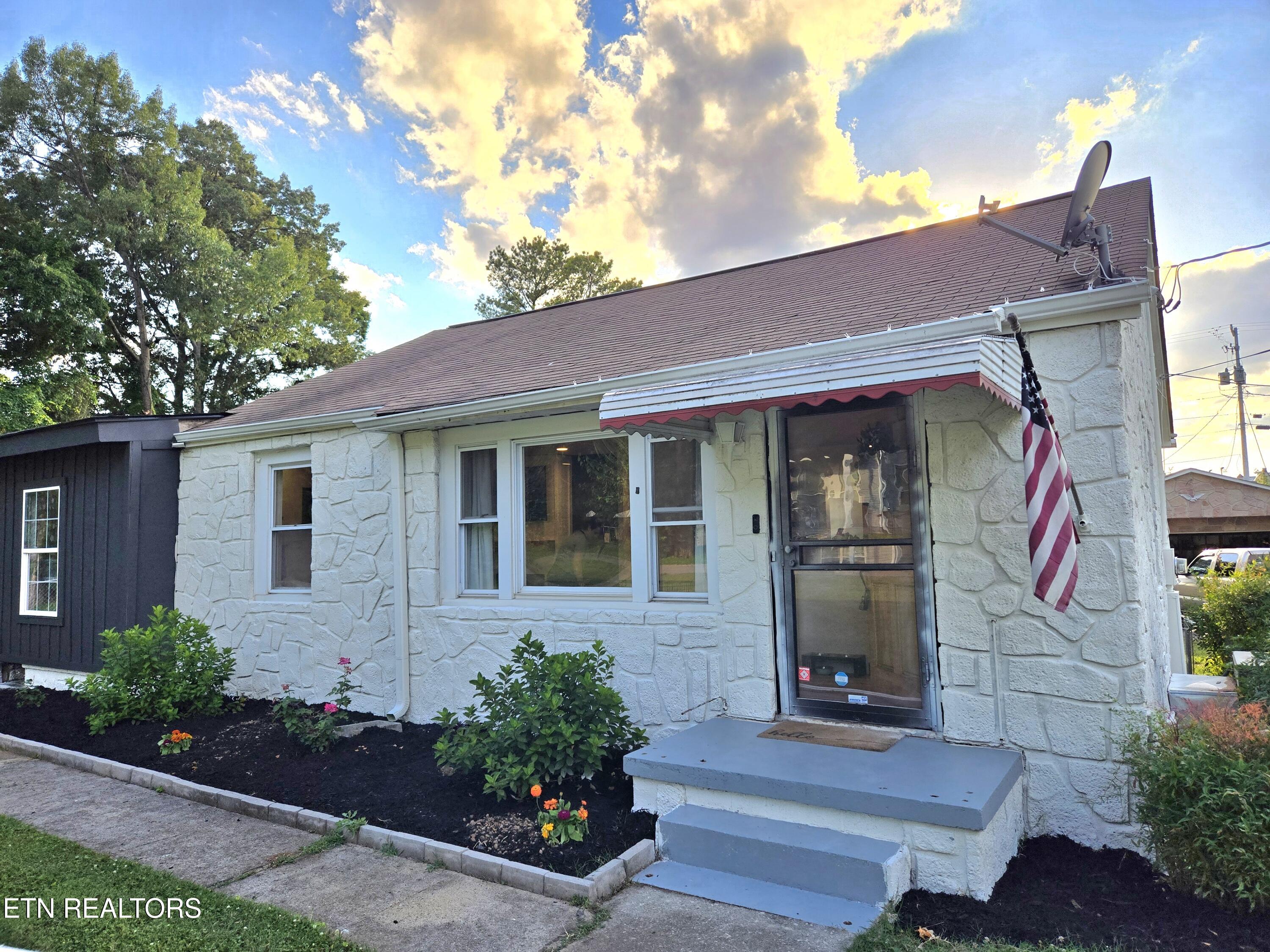 611 Leconte Lane Knoxville TN 37912
