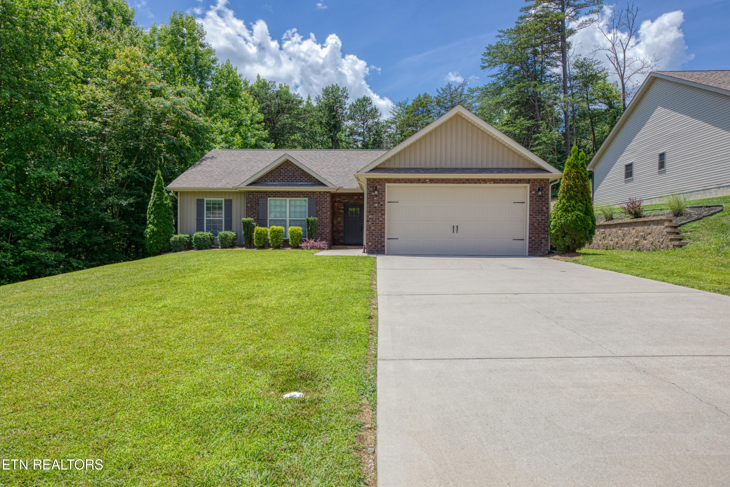 6933 Harvest Grove Lane Knoxville TN 37918