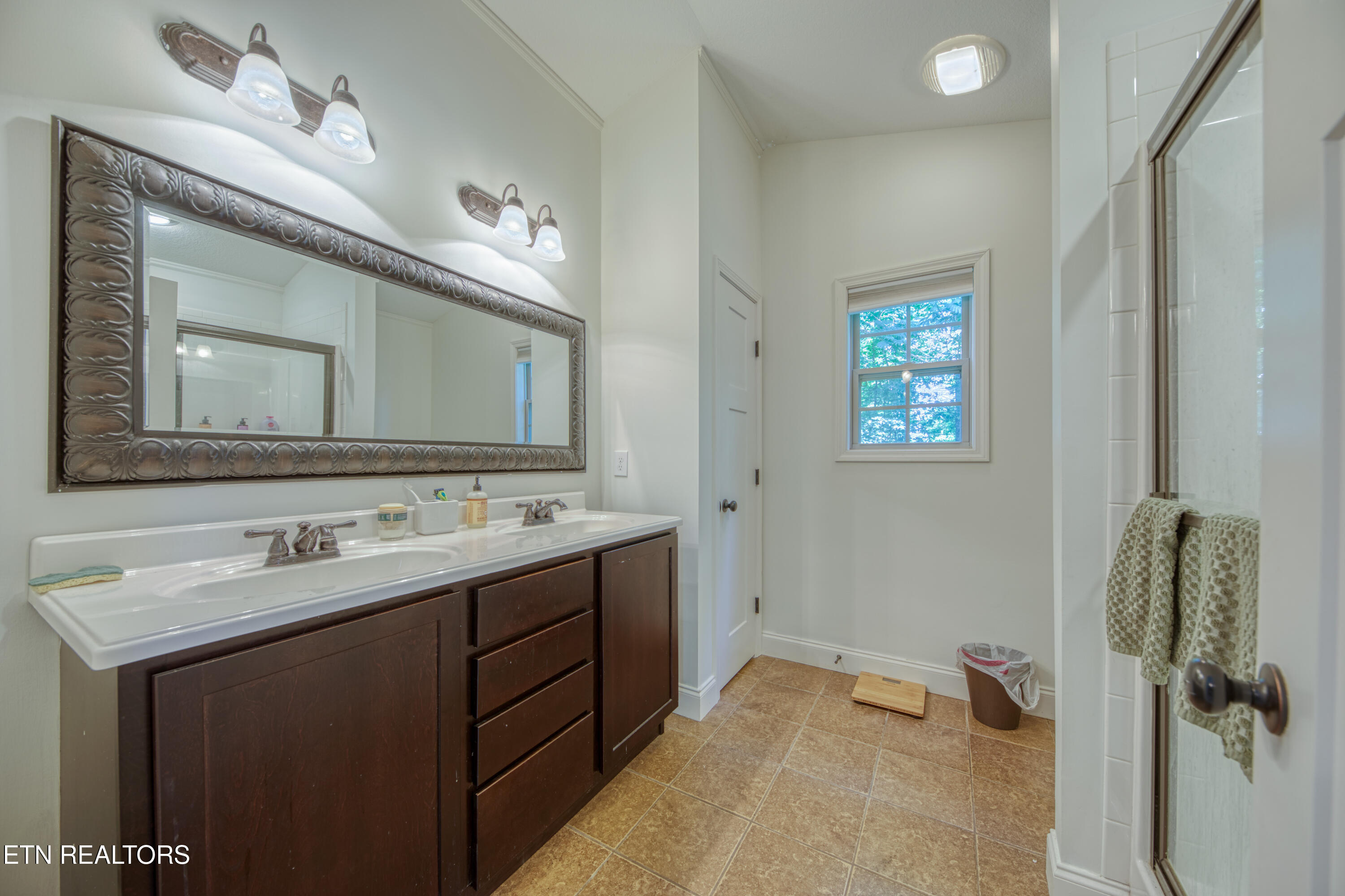 6933 Harvest Grove Lane Knoxville TN 37918