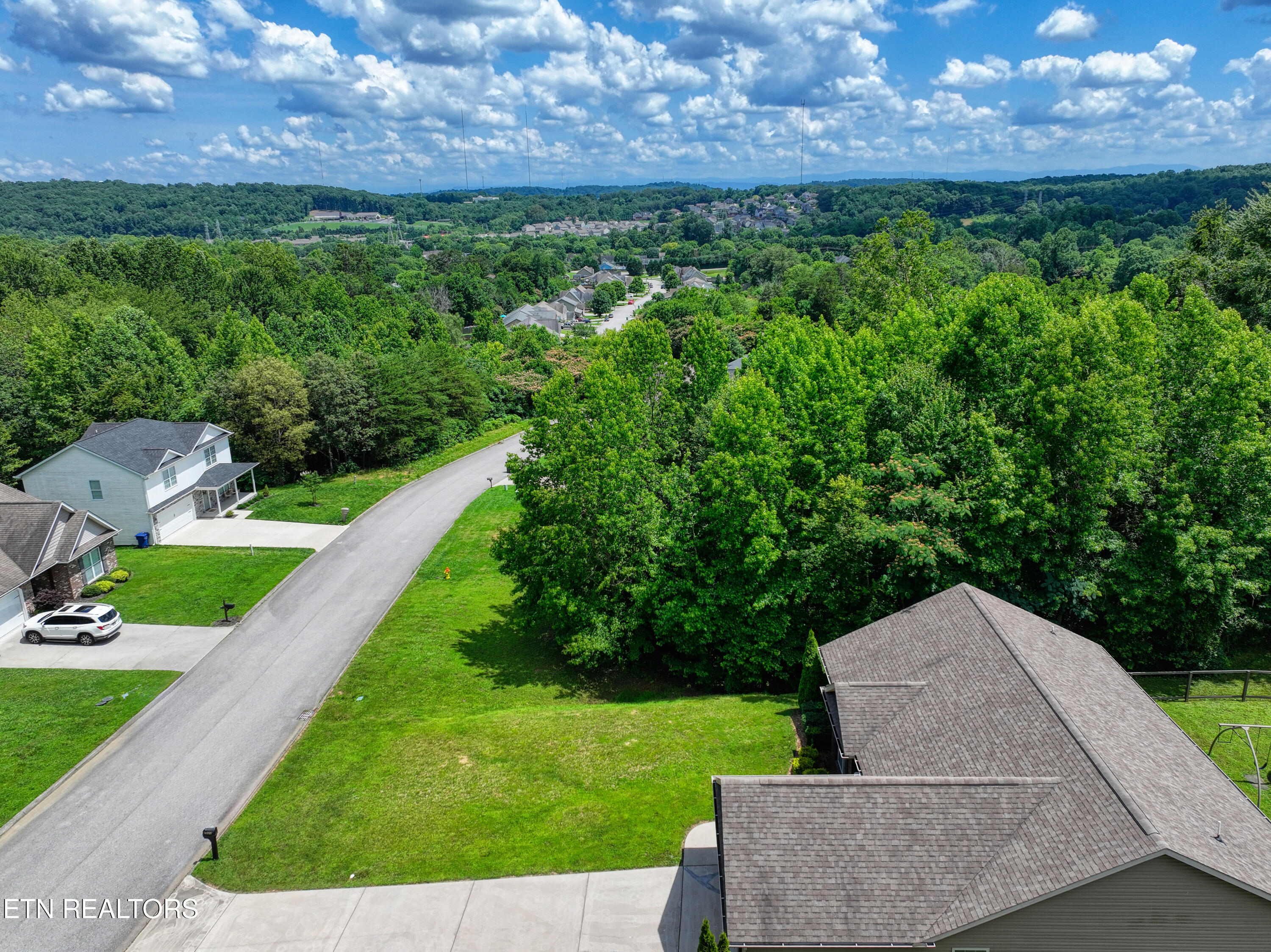 6933 Harvest Grove Lane Knoxville TN 37918