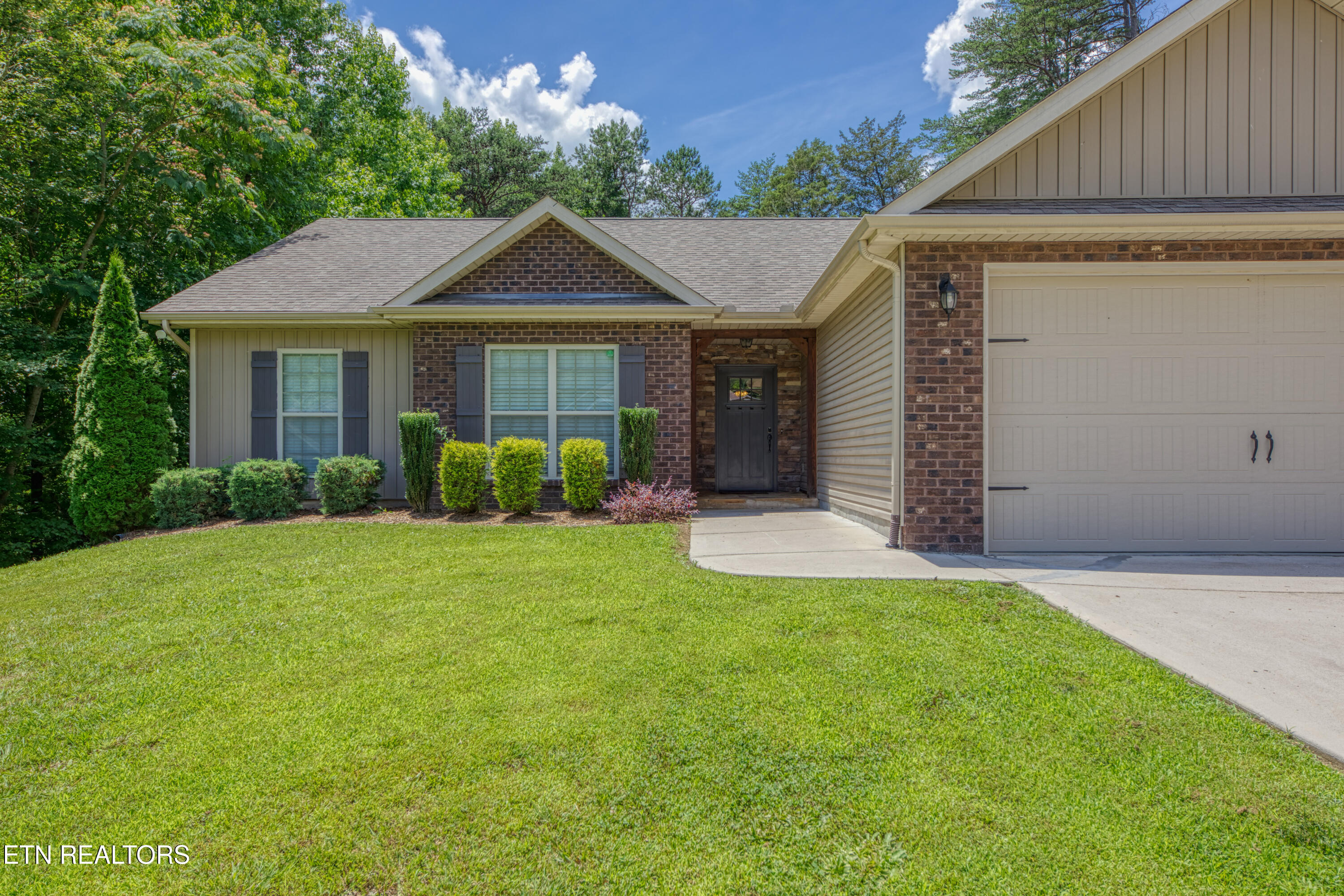 6933 Harvest Grove Lane Knoxville TN 37918